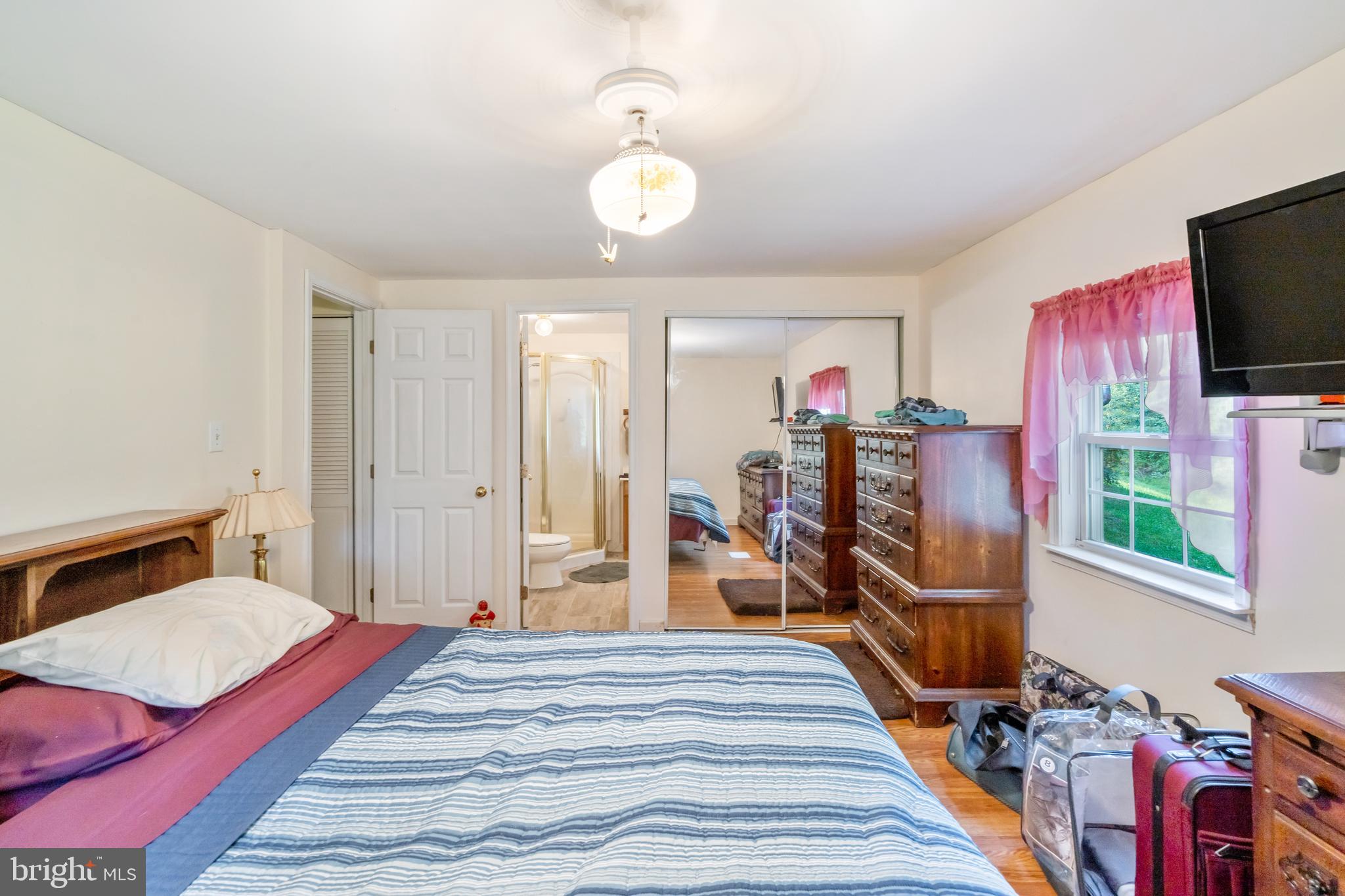 SLEEPY HILL - Residential