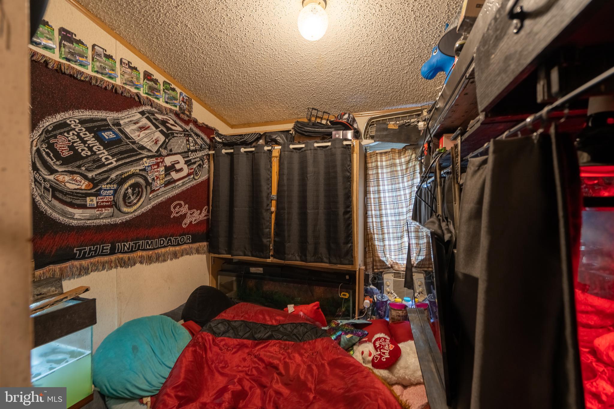 SLEEPY HILL - Residential