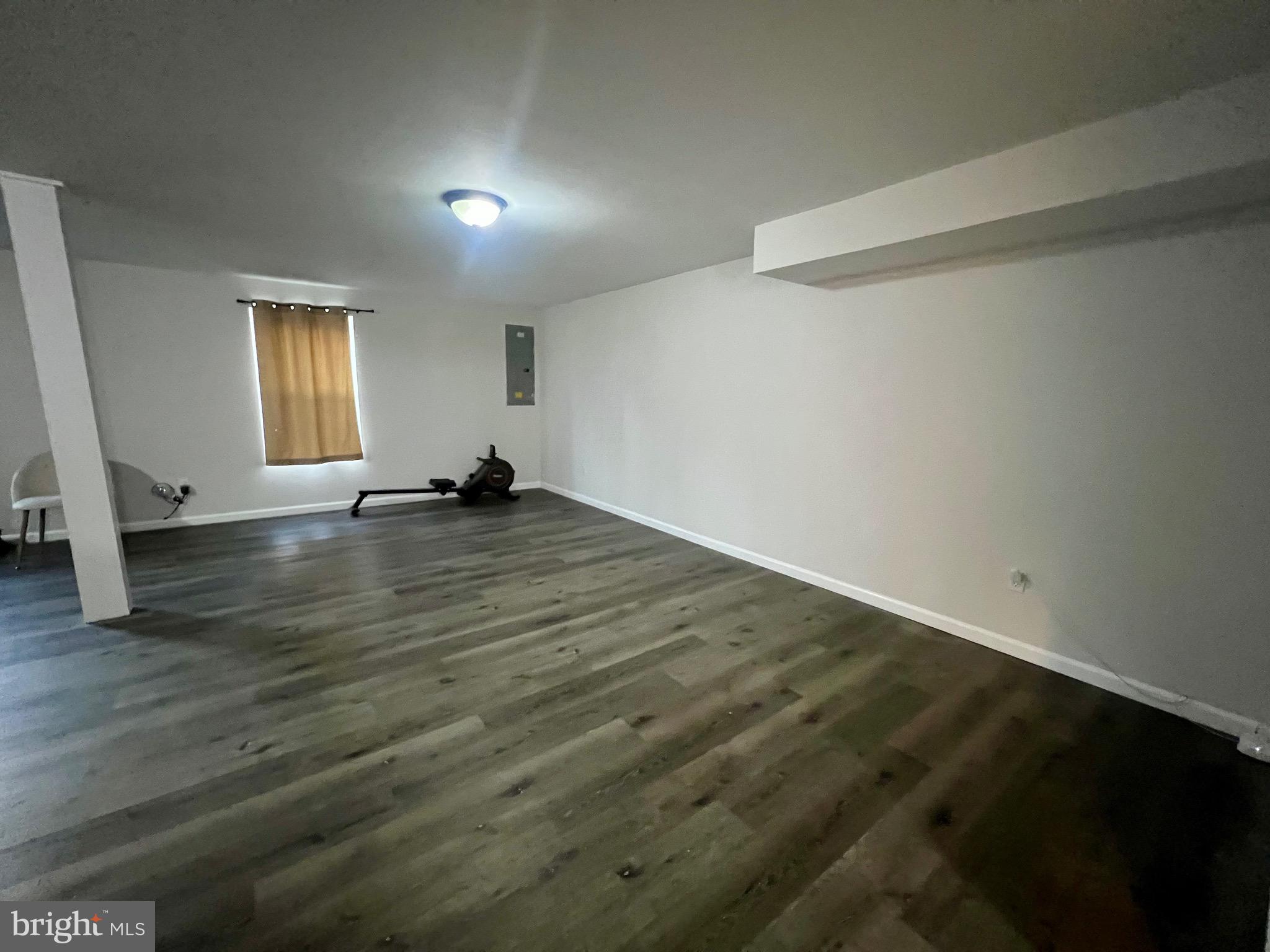 HACKS POINT - Residential