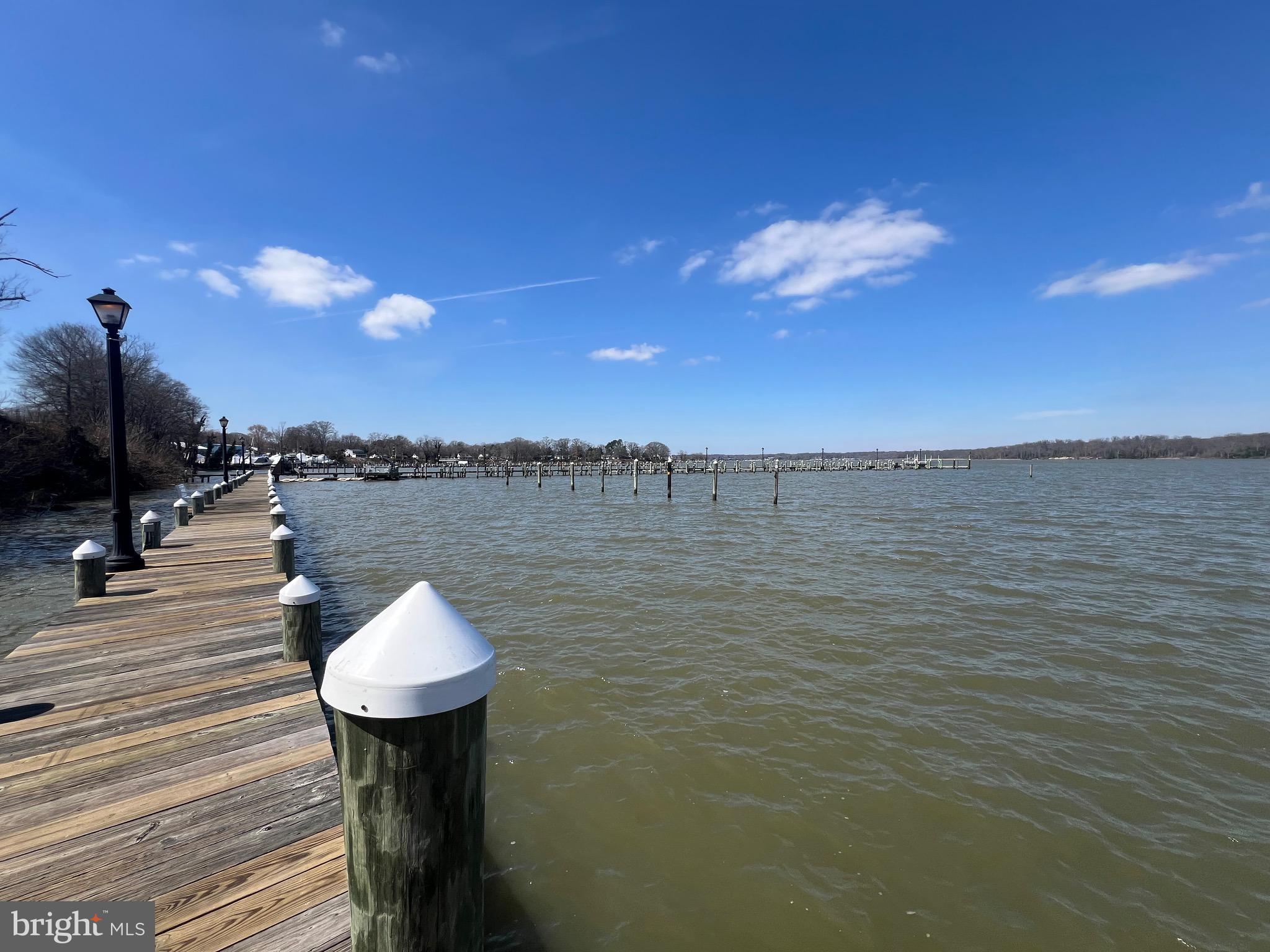 HACKS POINT - Residential