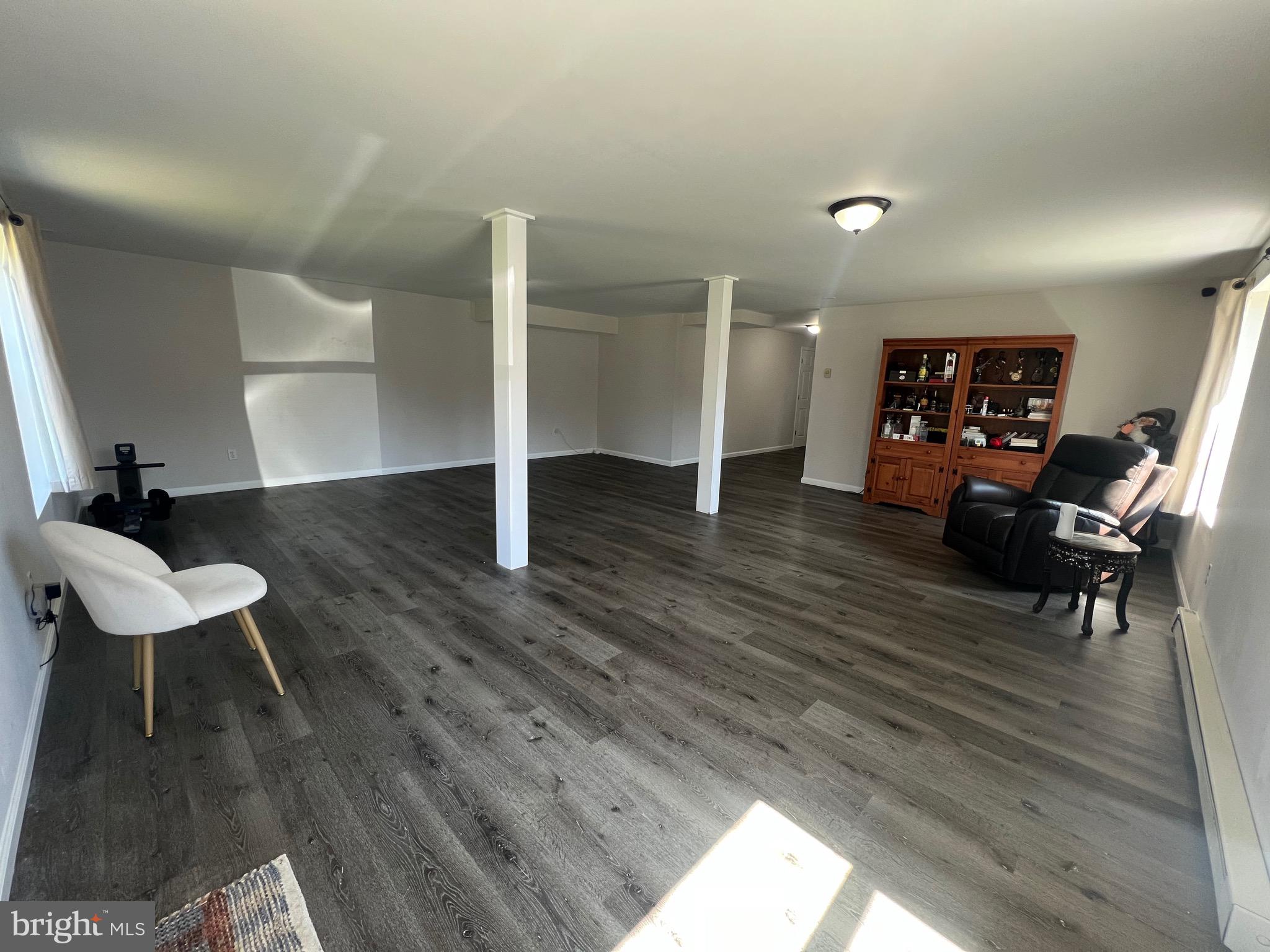 HACKS POINT - Residential