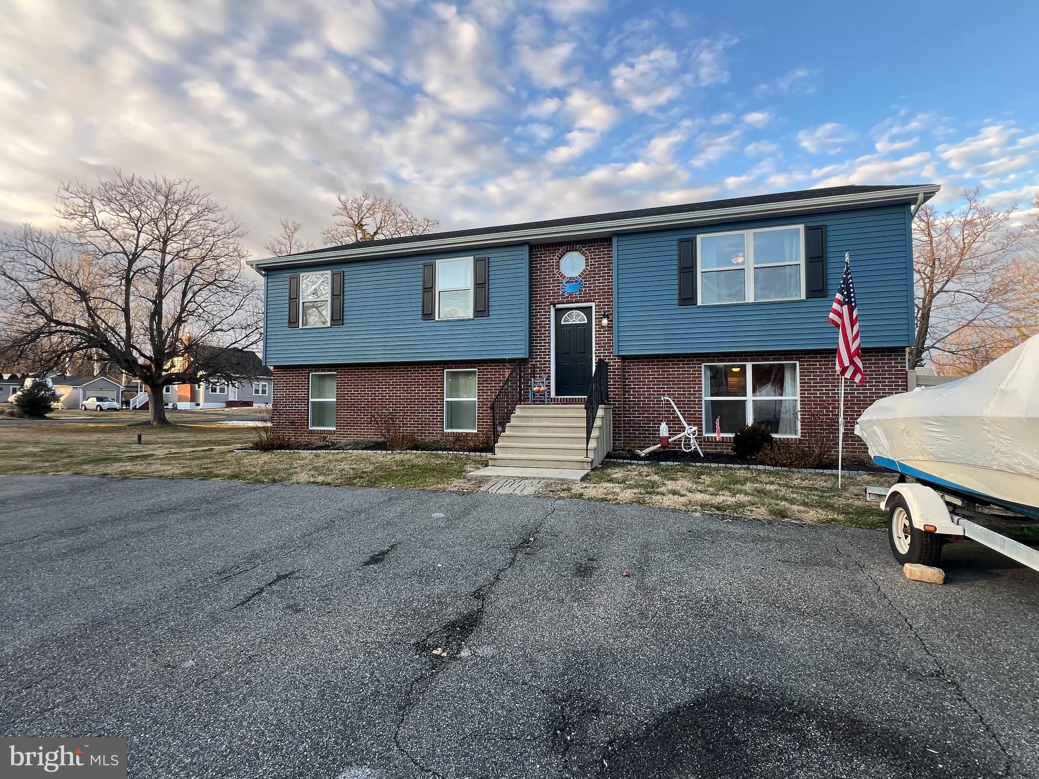 HACKS POINT - Residential