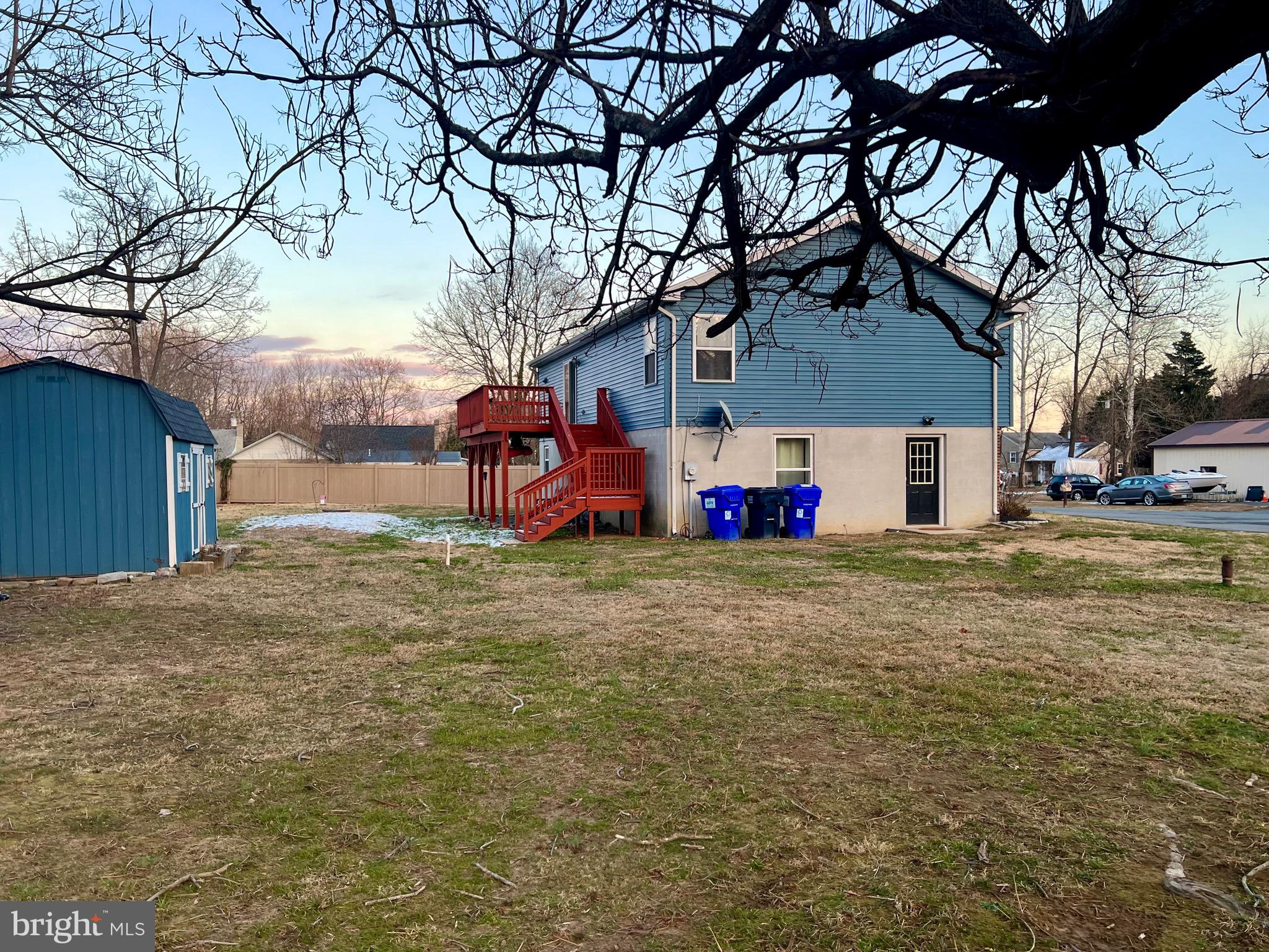 HACKS POINT - Residential