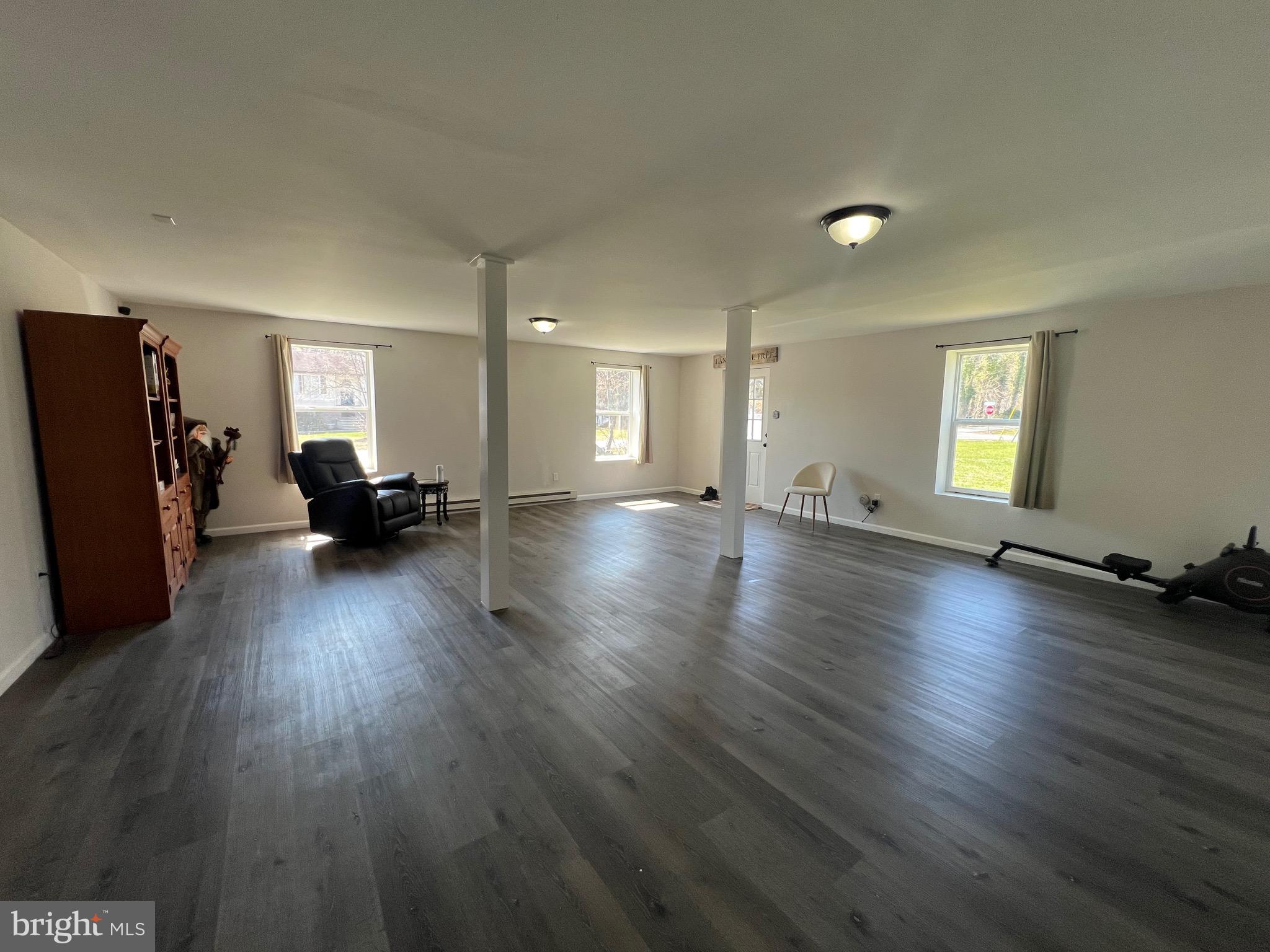 HACKS POINT - Residential