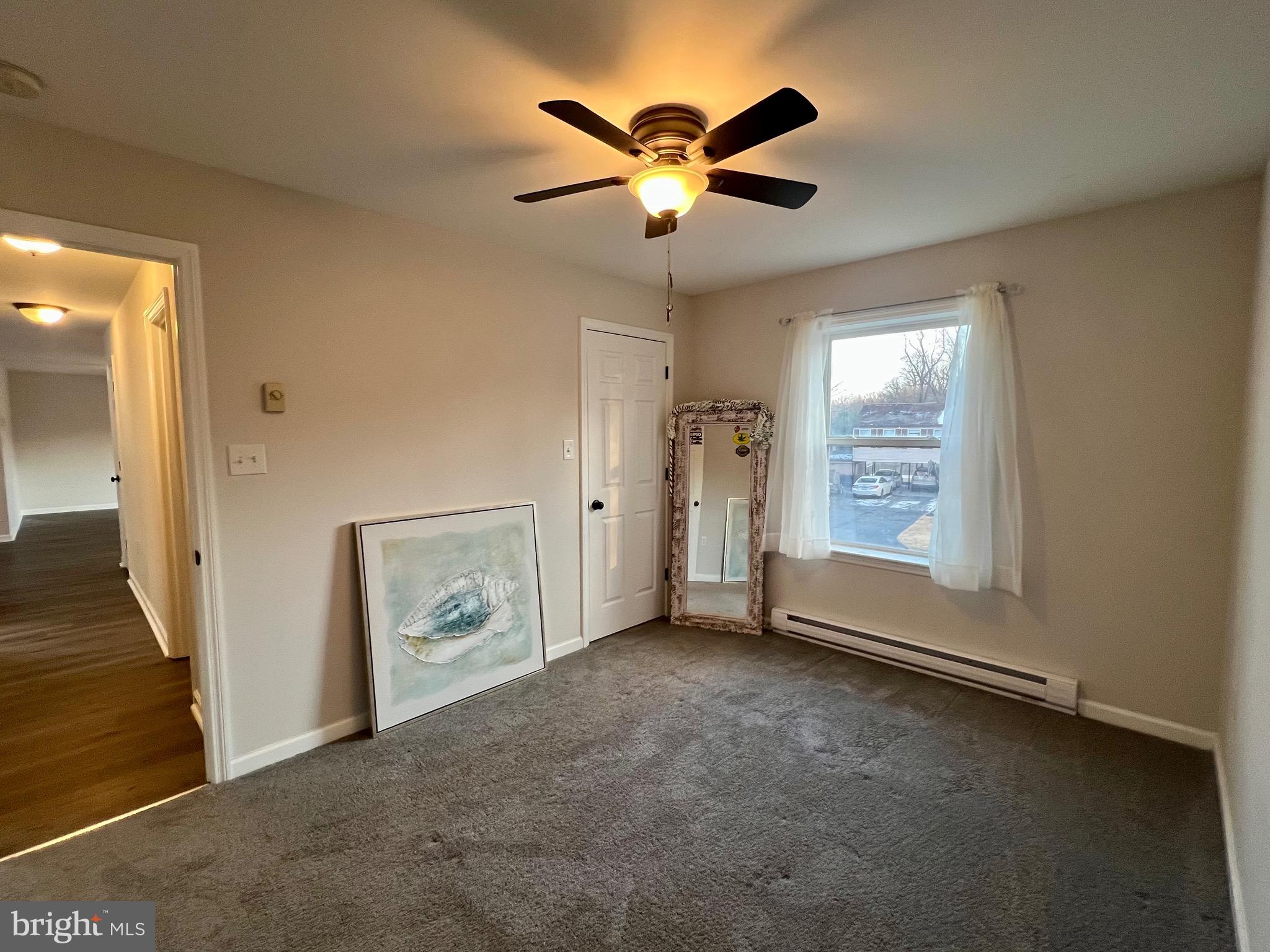 HACKS POINT - Residential