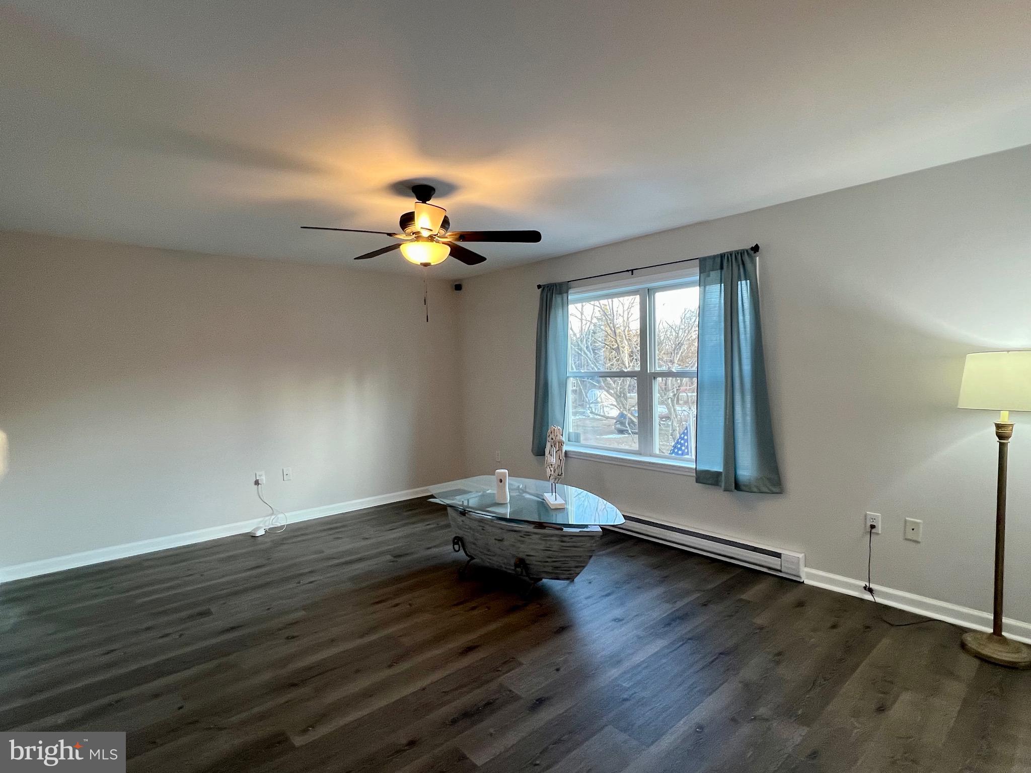 HACKS POINT - Residential