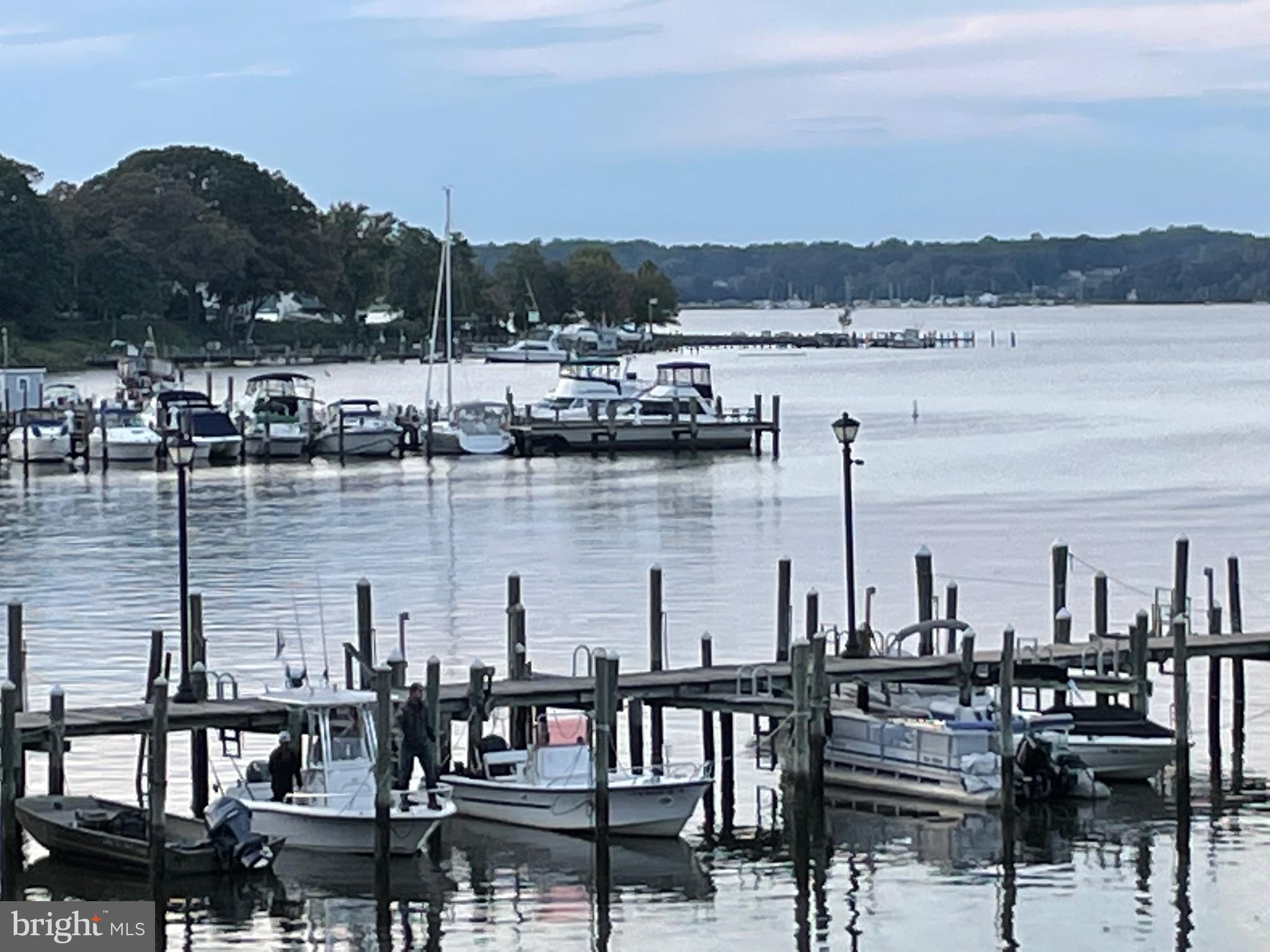 HACKS POINT - Residential