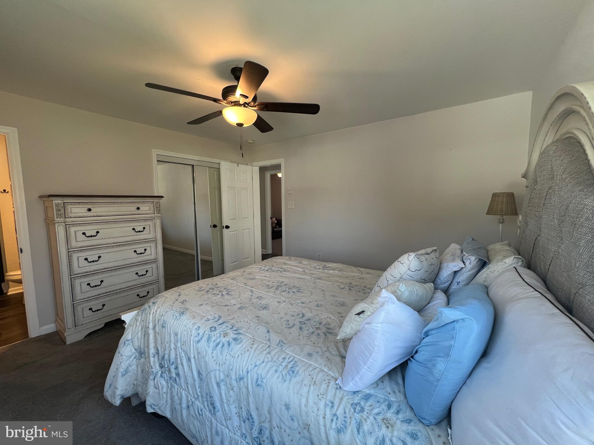 HACKS POINT - Residential