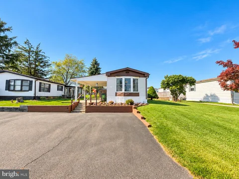 303 Meadow Court, North Wales, PA 19454 - MLS#: PAMC2196852