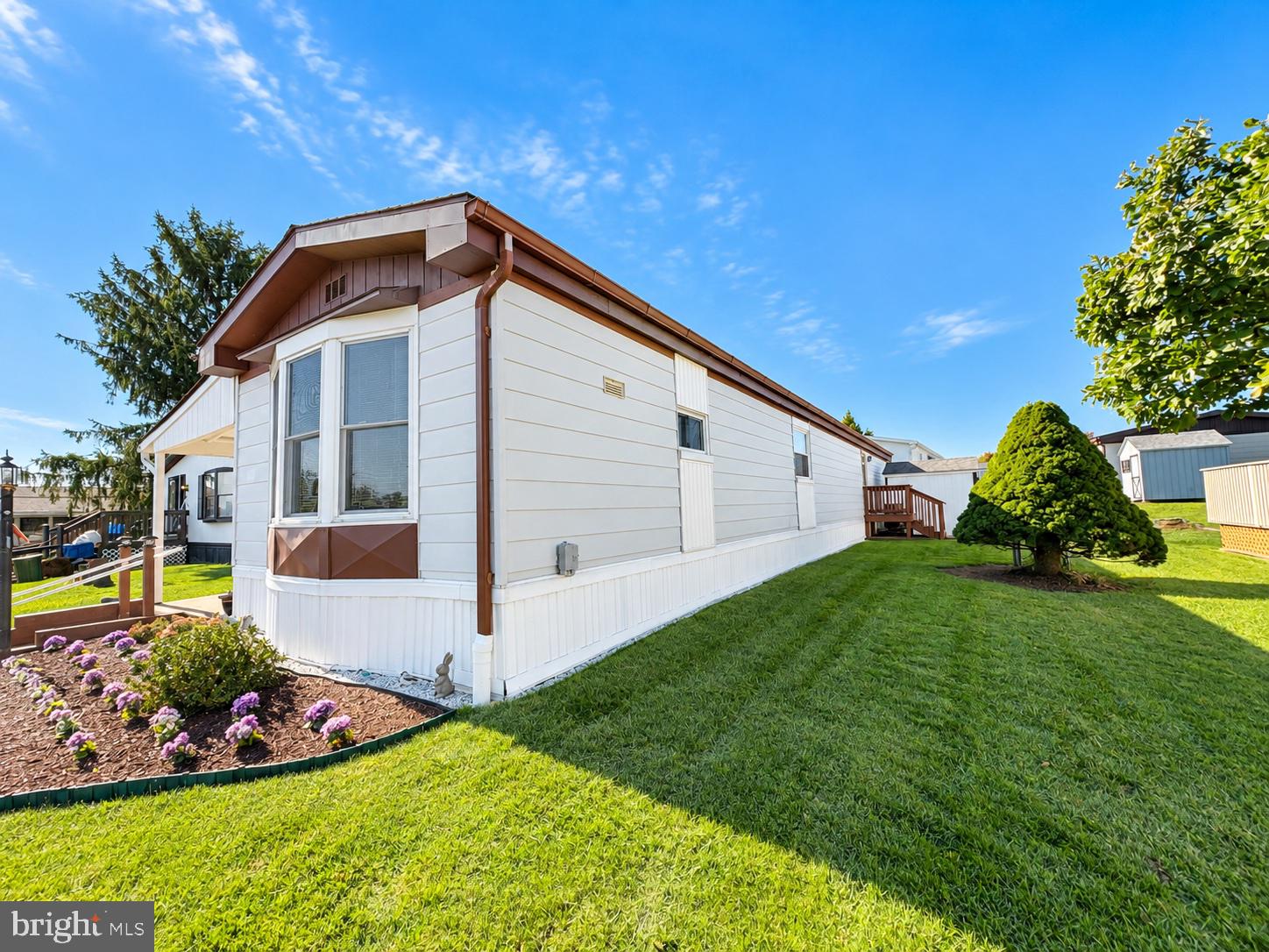 303 MEADOW COURT