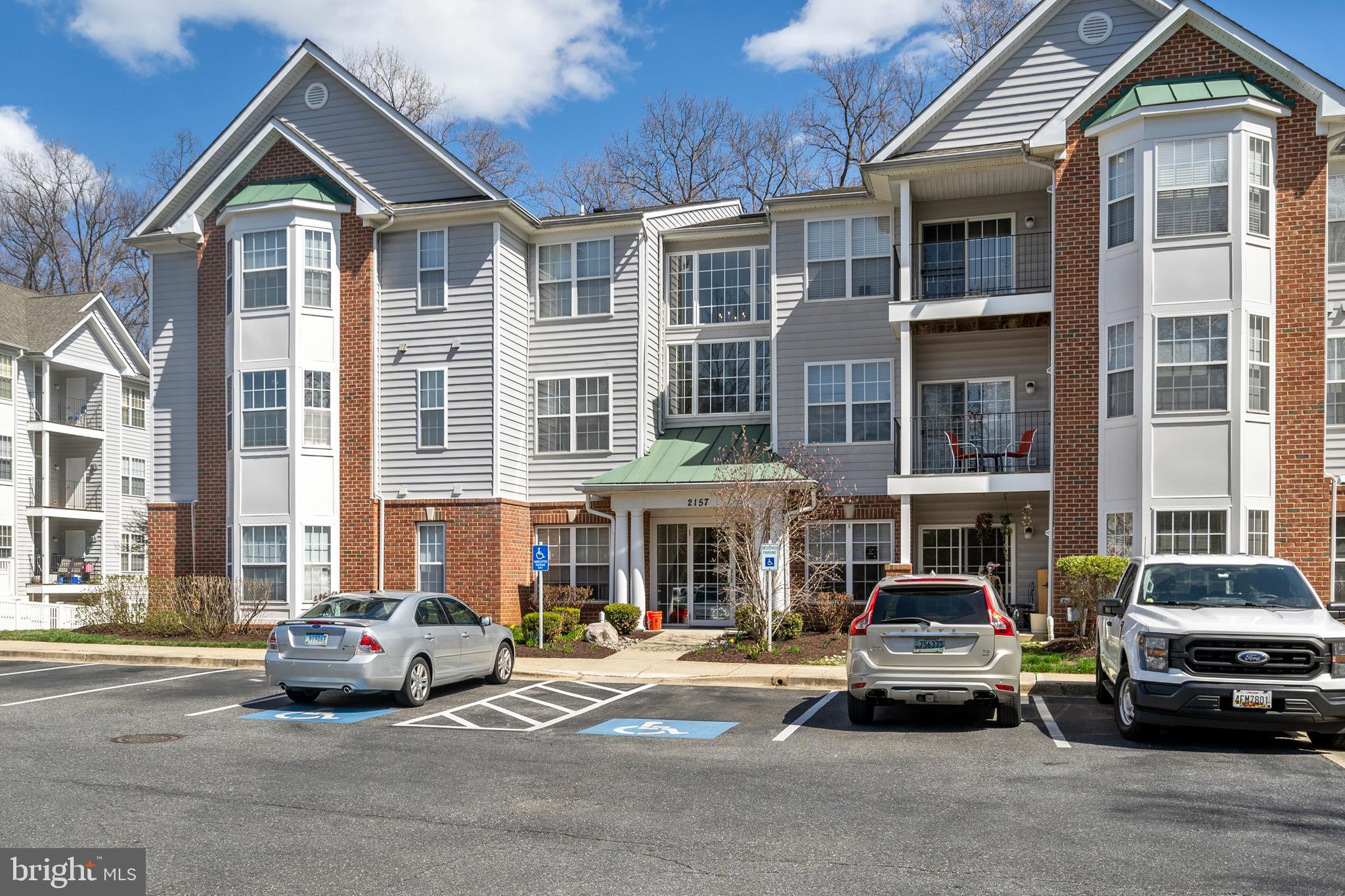 SCOTTS CROSSING - Residential