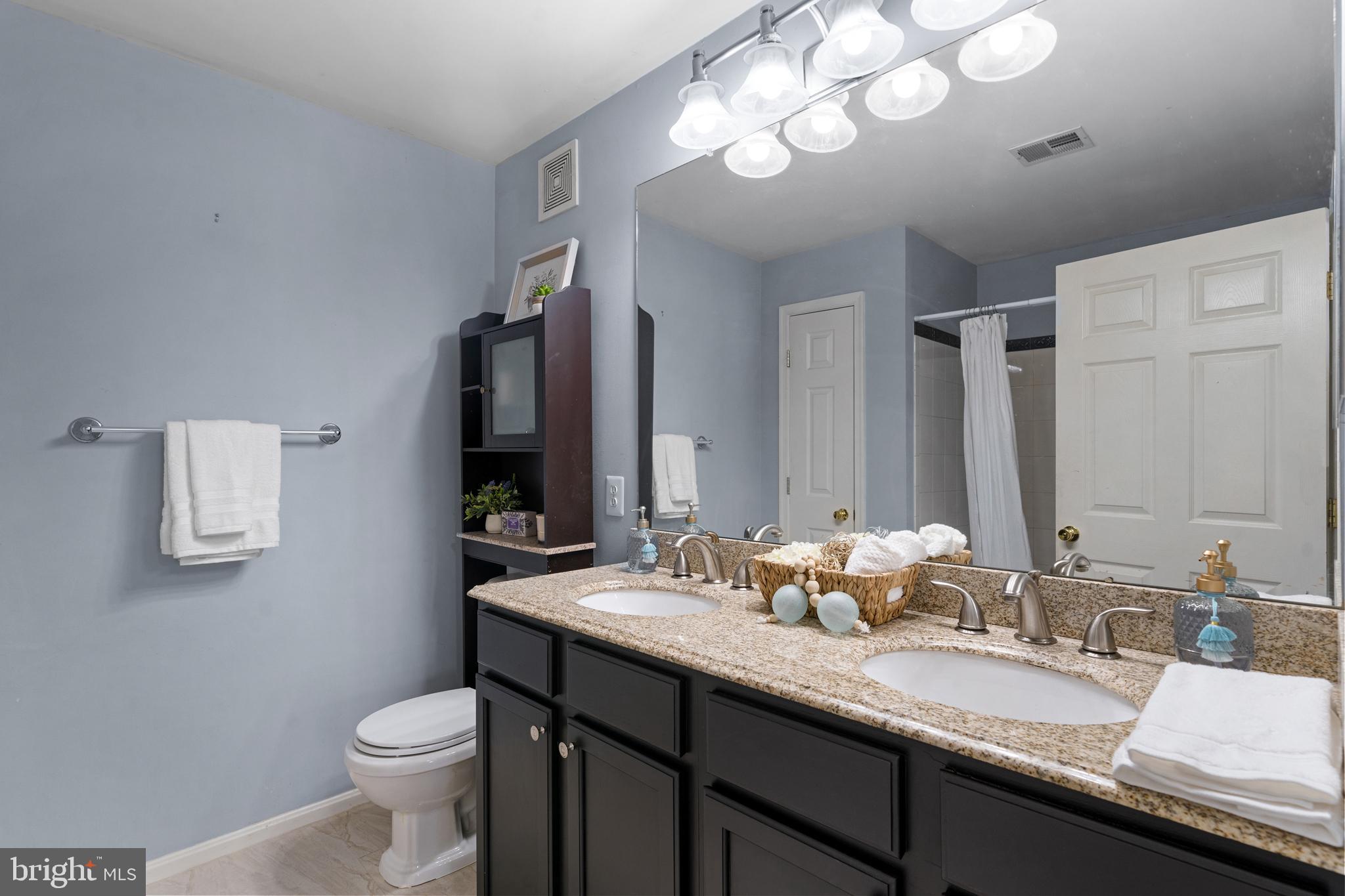 SCOTTS CROSSING - Residential