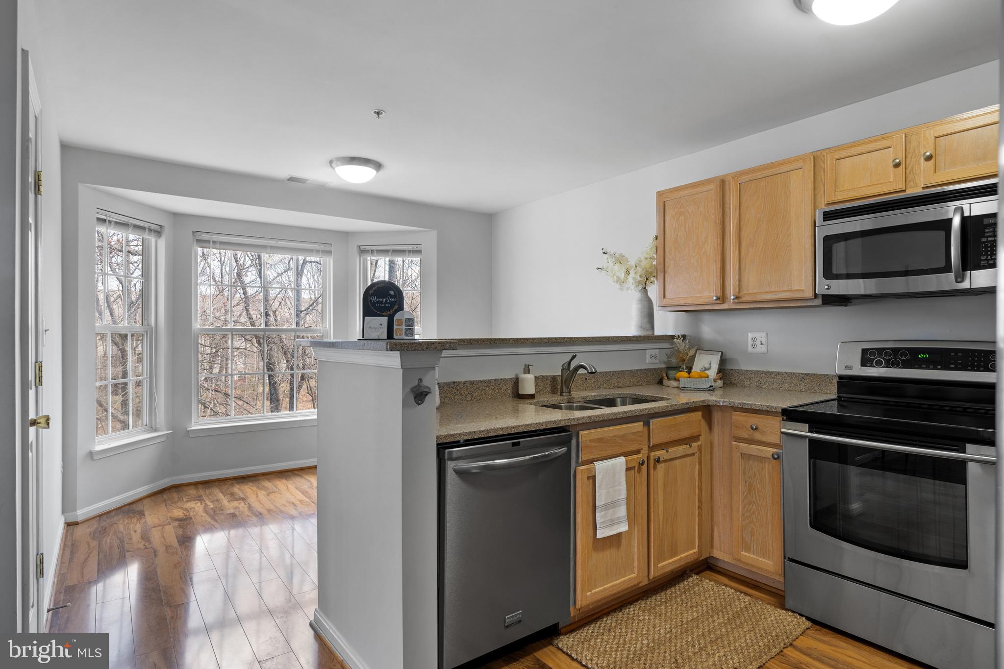 SCOTTS CROSSING - Residential