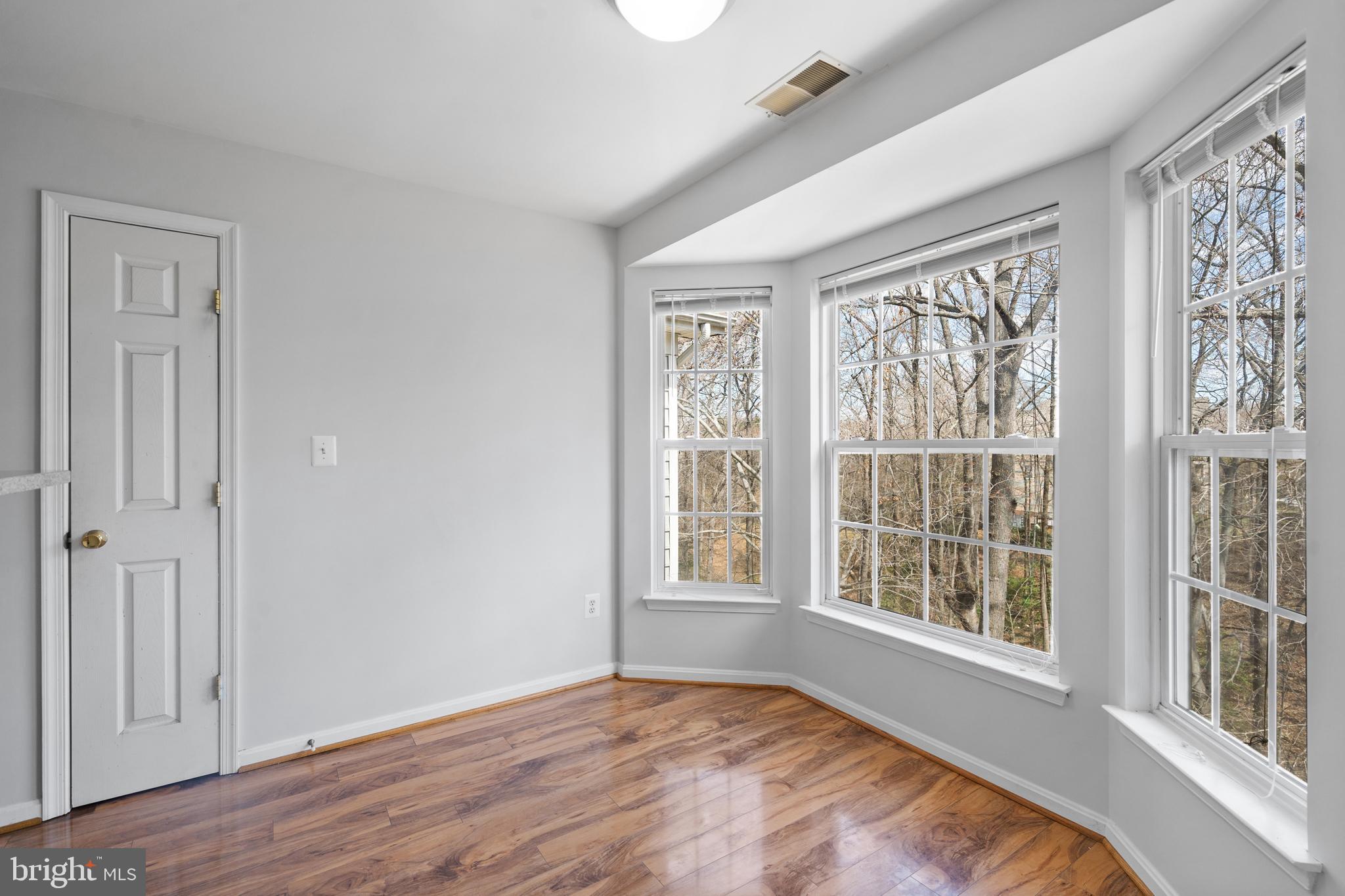 SCOTTS CROSSING - Residential