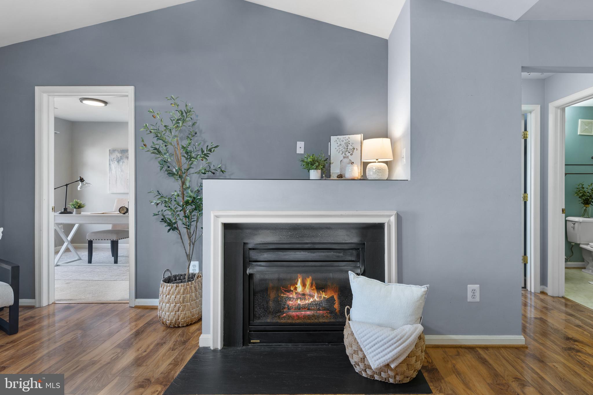 SCOTTS CROSSING - Residential