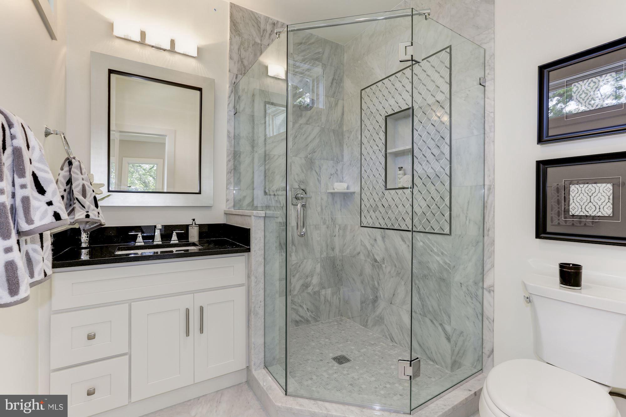 BROYHILLS MCLEAN ESTATES - Residential