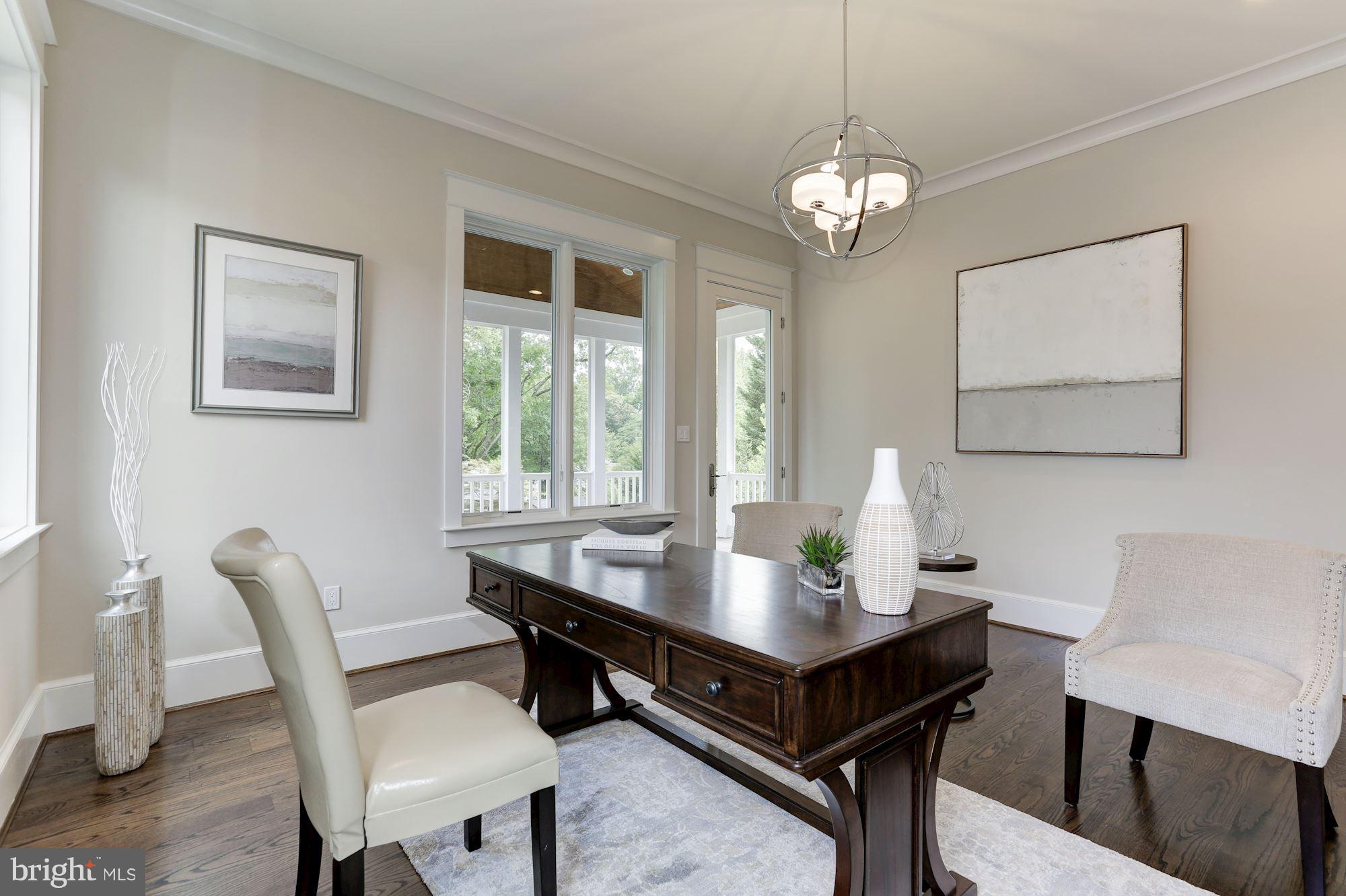 BROYHILLS MCLEAN ESTATES - Residential