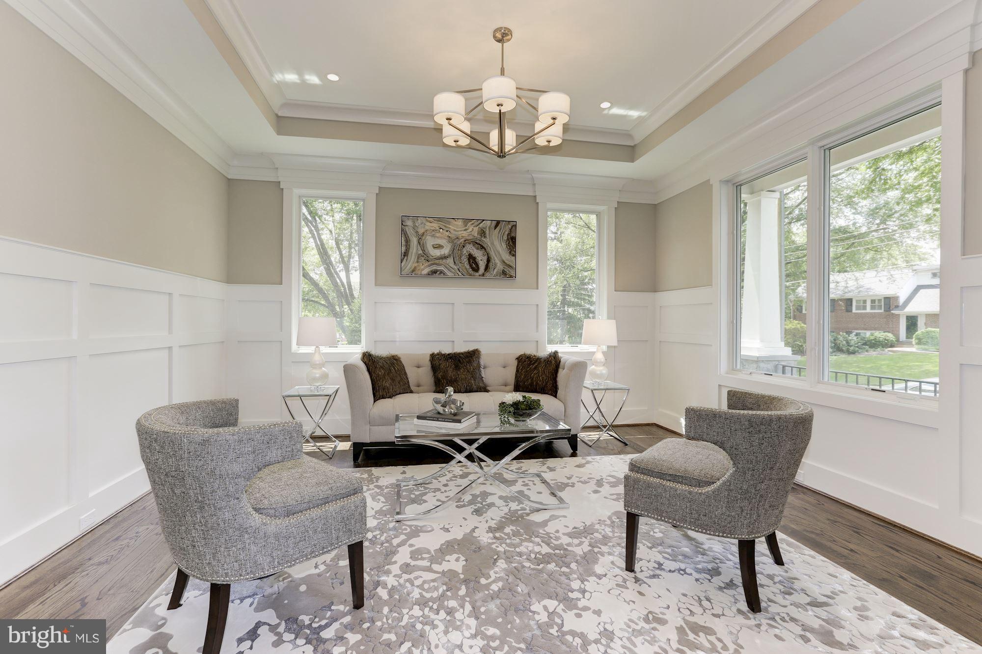 BROYHILLS MCLEAN ESTATES - Residential