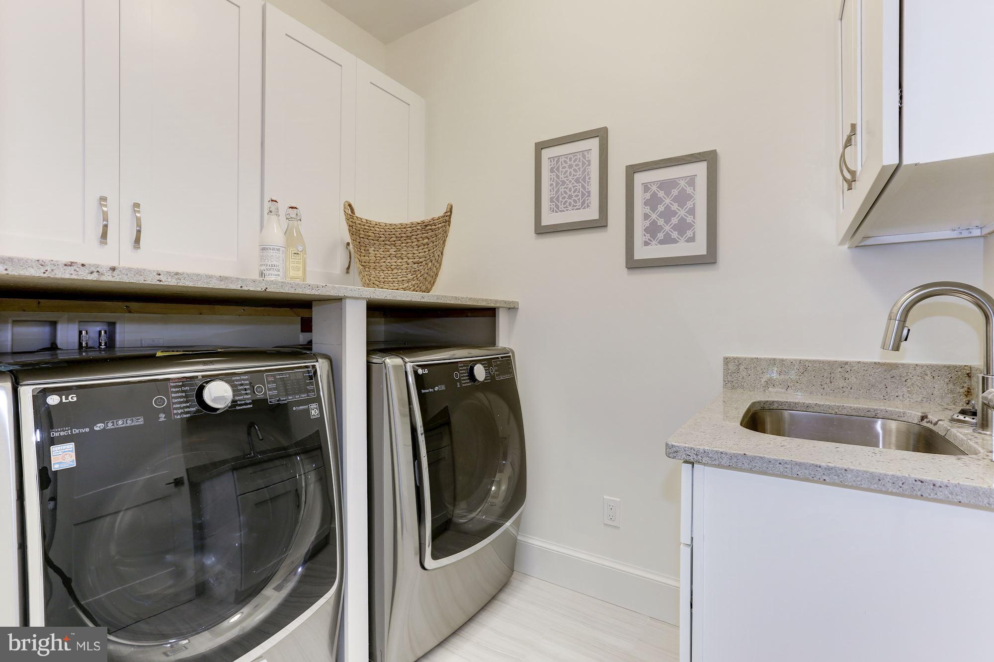 BROYHILLS MCLEAN ESTATES - Residential