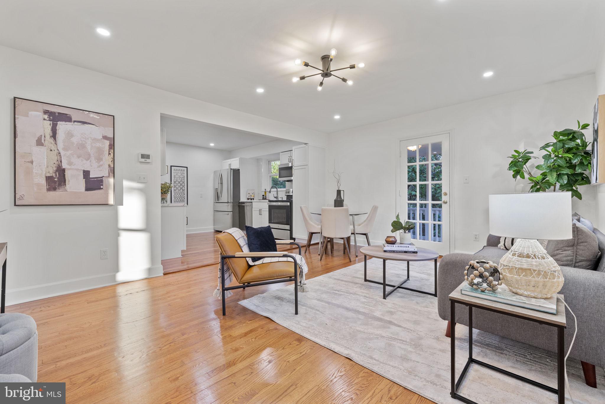 SILVER SPRING - Residential