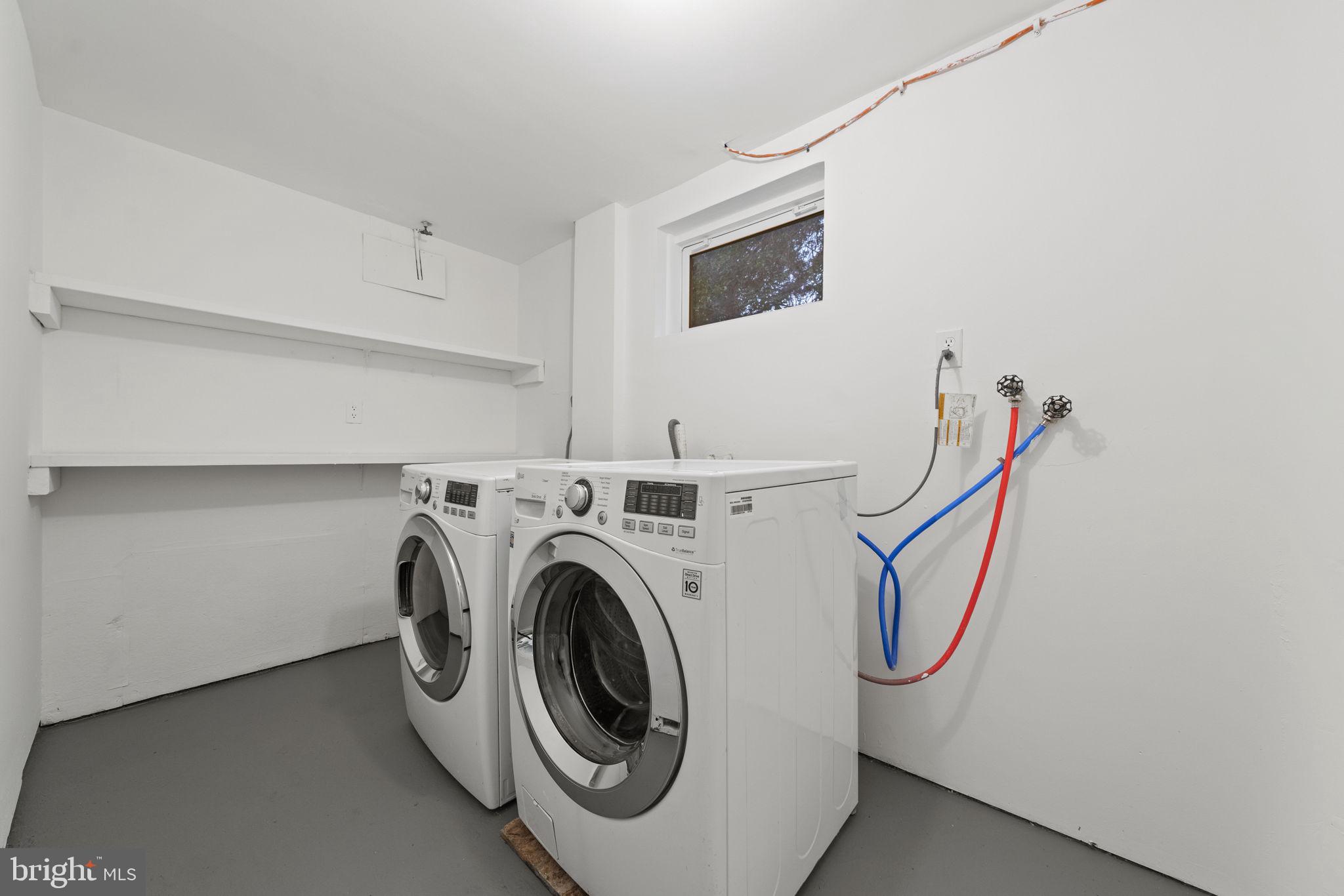 SILVER SPRING - Residential