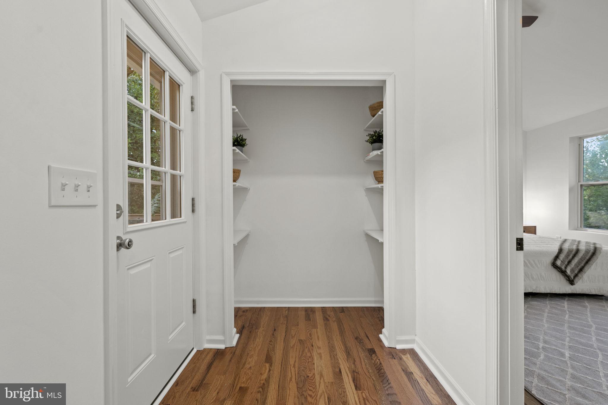 SILVER SPRING - Residential