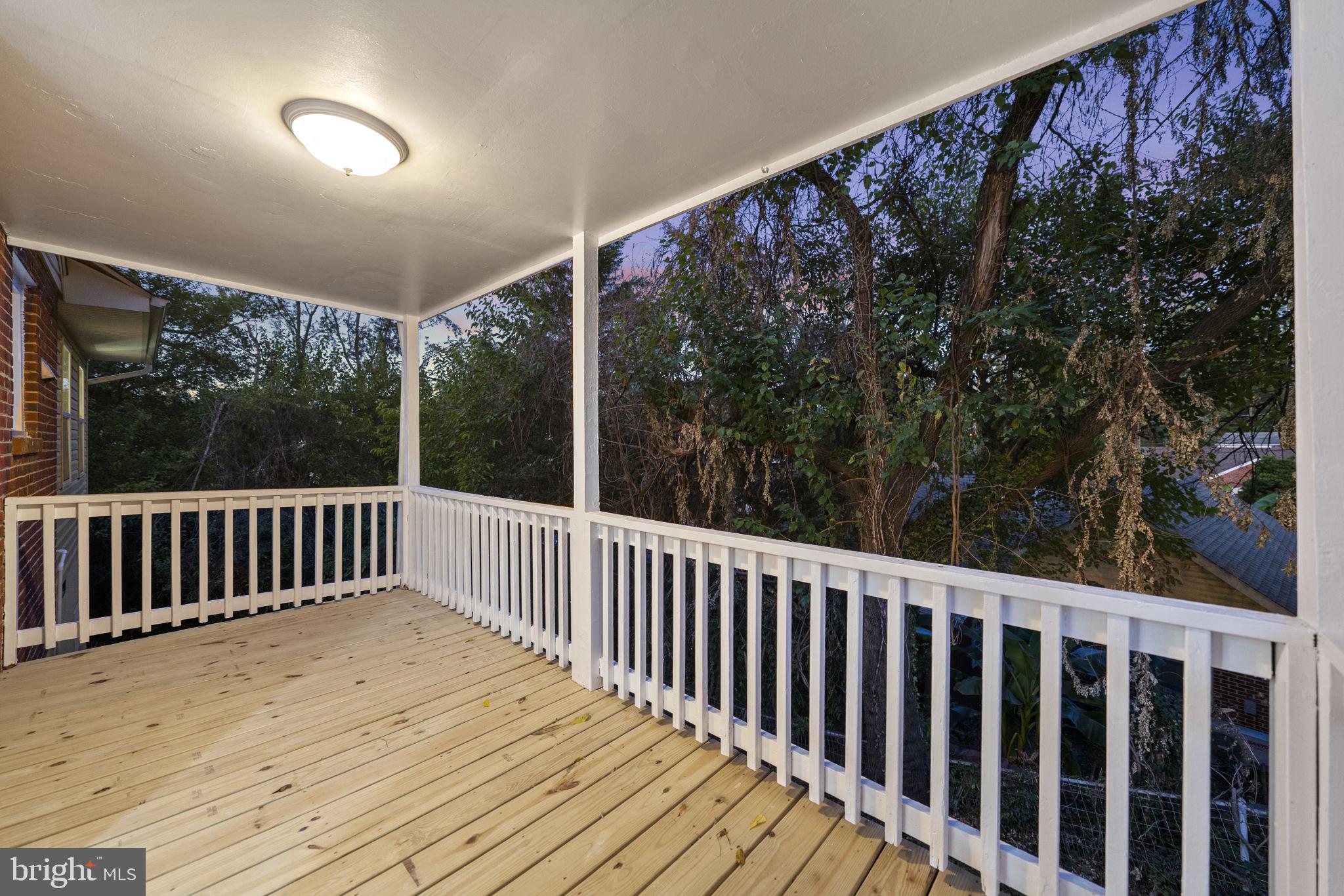 SILVER SPRING - Residential