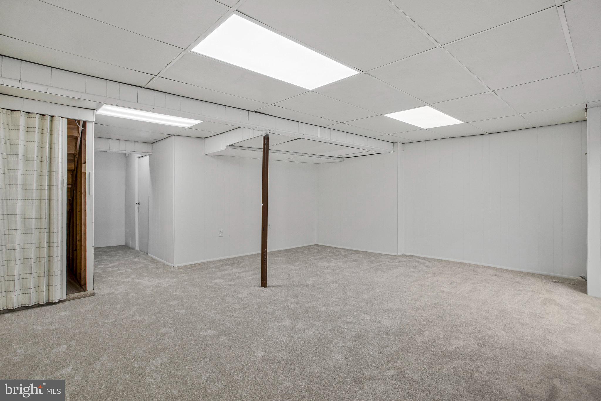 SPRING MEADOWS CONDO - Residential