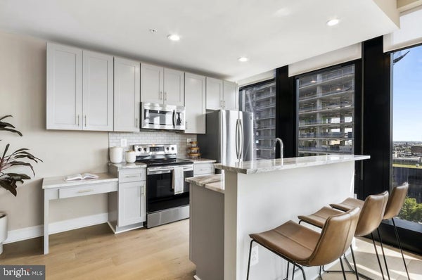 30 N 23RD ST APT 2612, PHILADELPHIA, PA 19103 - Image 1e663a87ab2c38c478ec9d82e5656cfa/2547824286