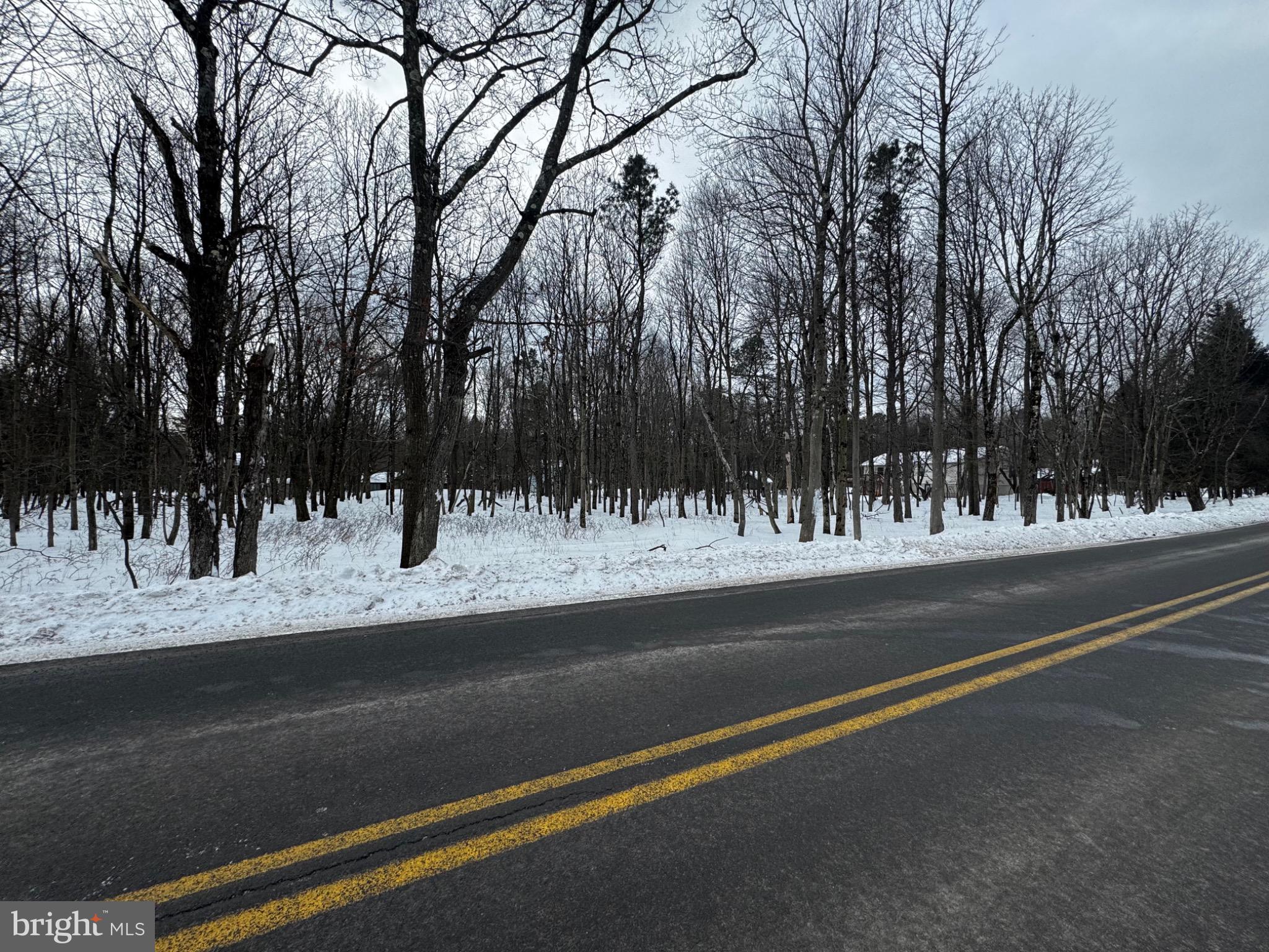 TOWAMESING TRAILS - Land