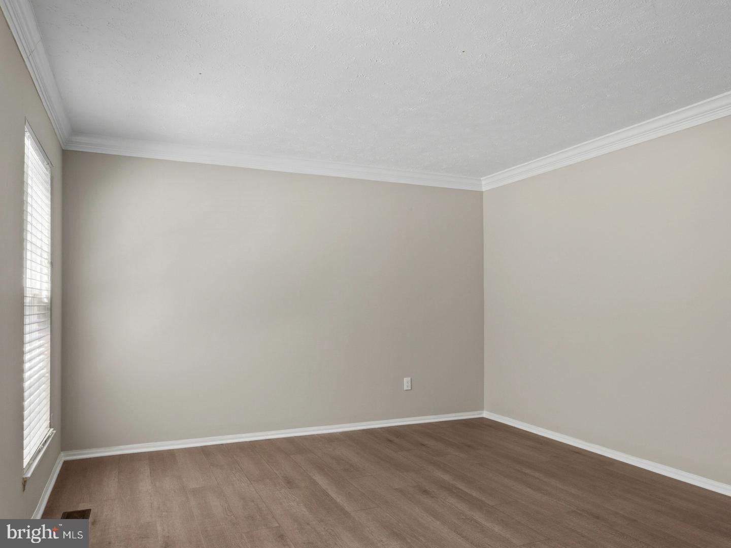 12204 STANFIELD COURT