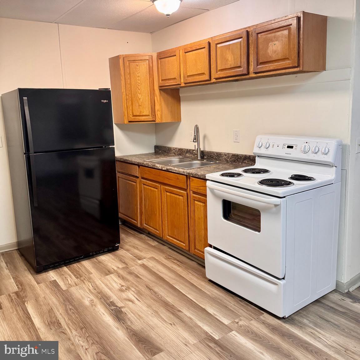 114 W MARTIN STREET 3