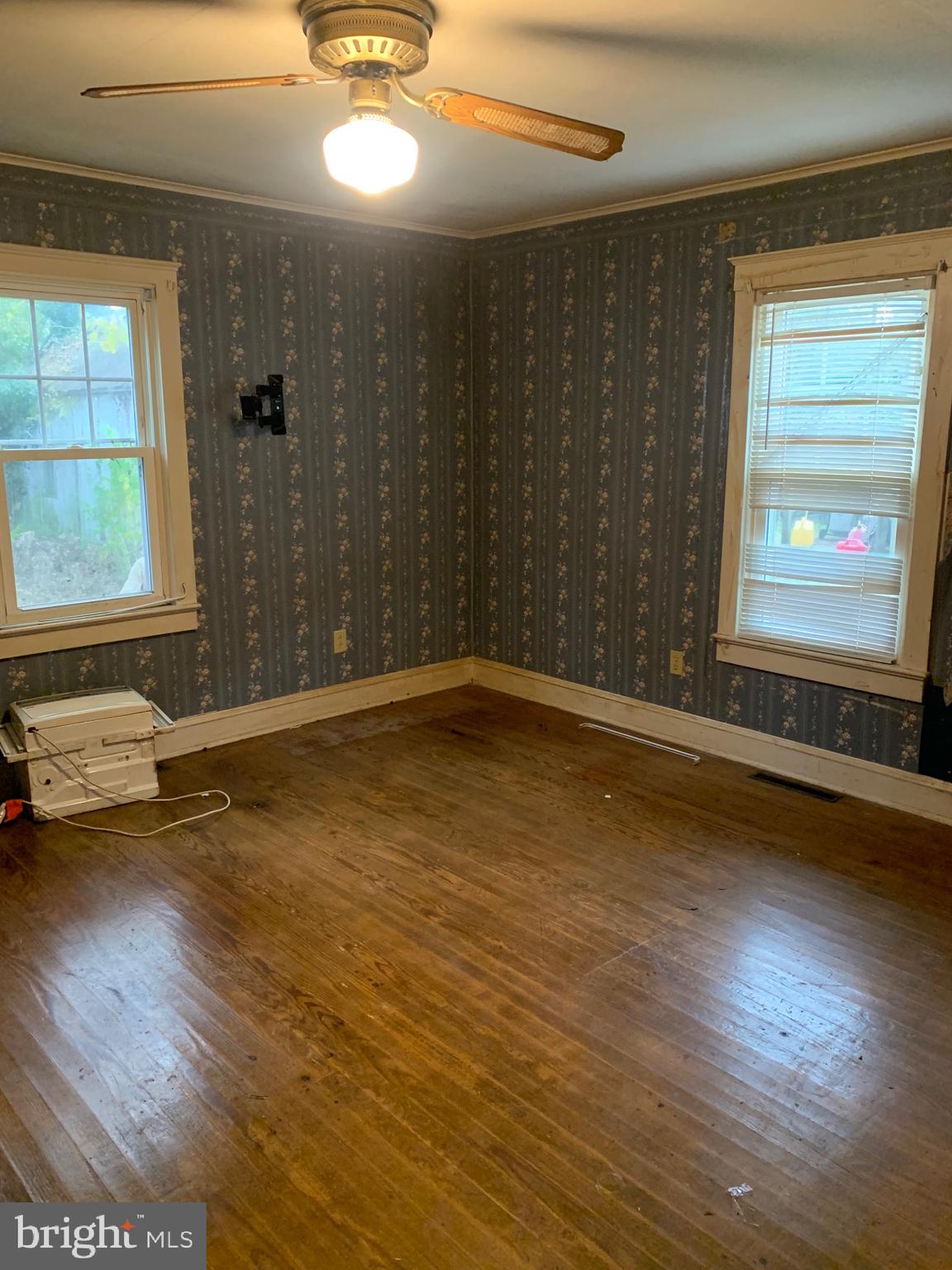 WEST END - Residential