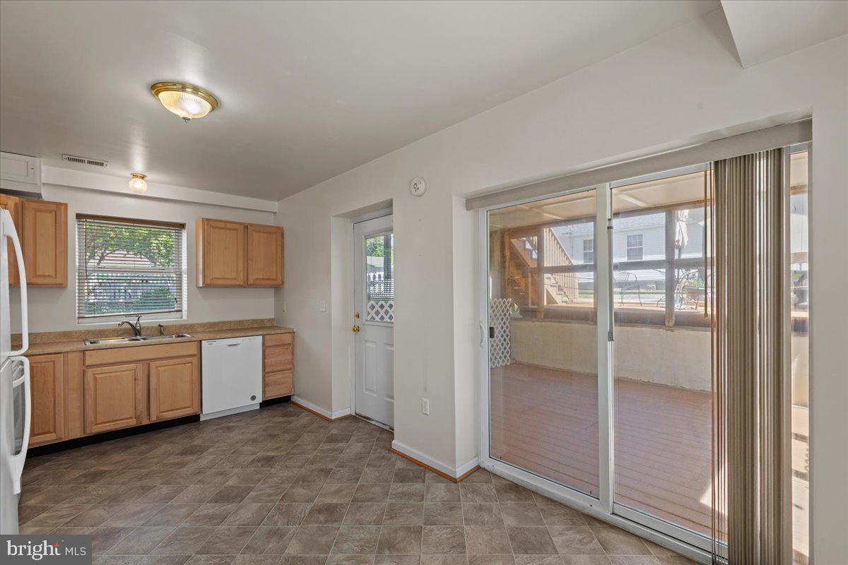 NORTH BEACH PARK - Residential