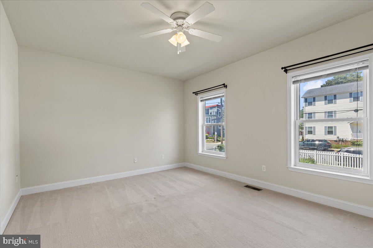 NORTH BEACH PARK - Residential