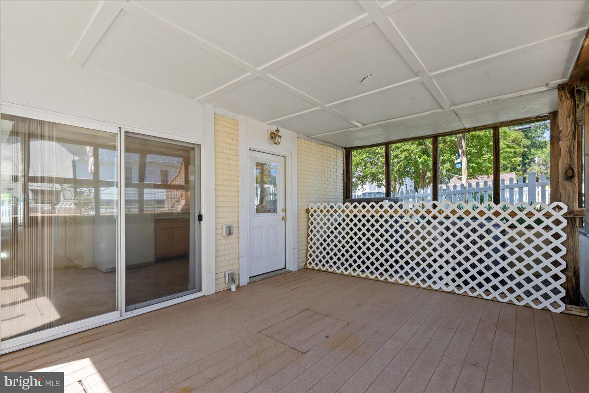 NORTH BEACH PARK - Residential