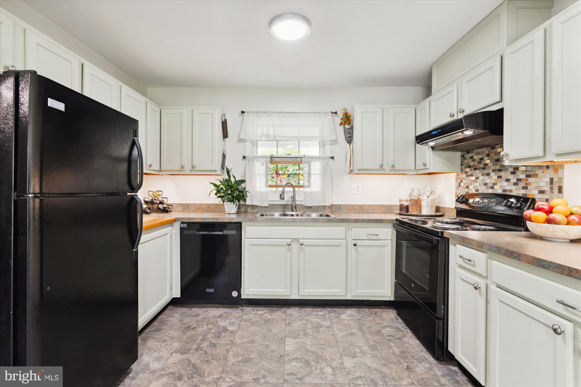 ROCKLEDGE AT BELAIR - Residential