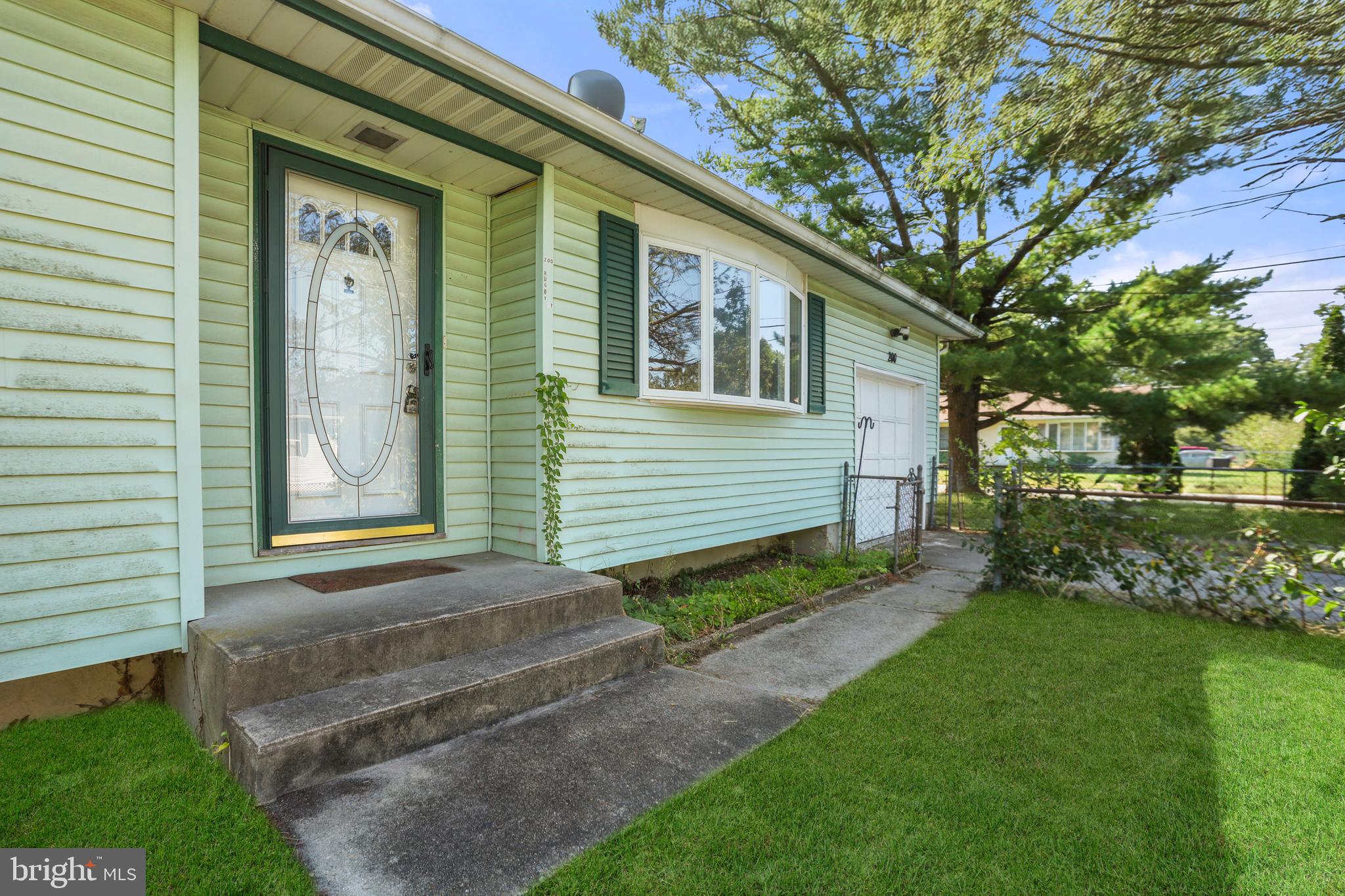 200 RUGBY STREET