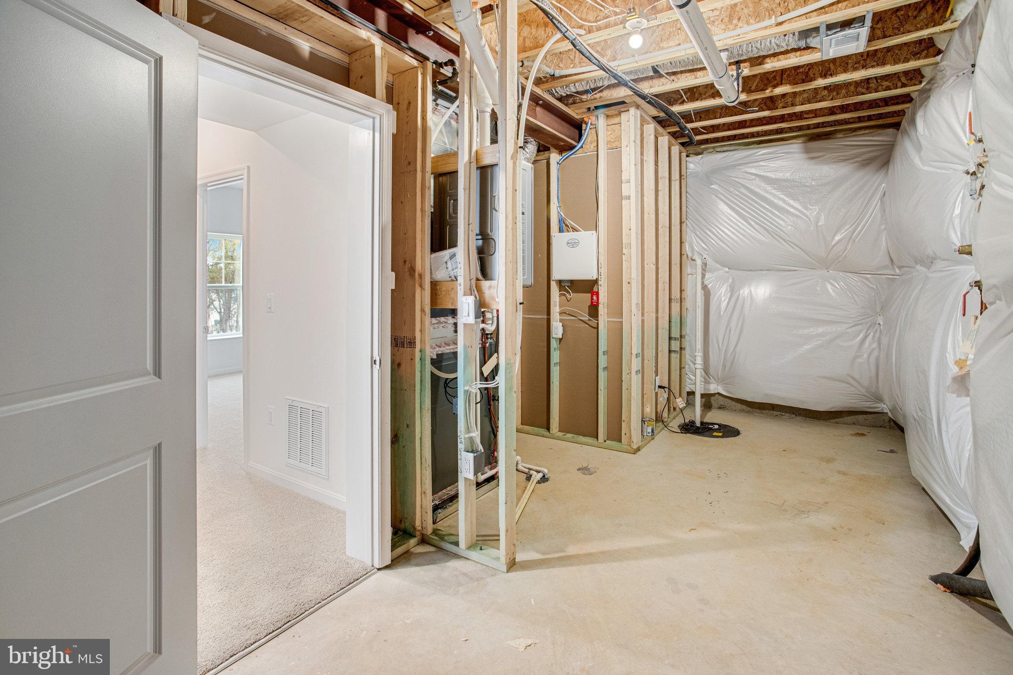 WHITE OAK - Residential