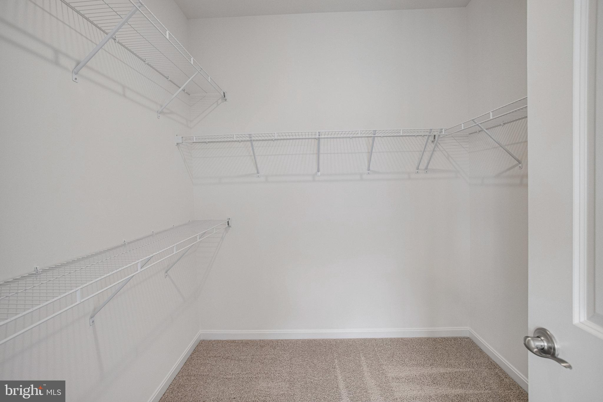 WHITE OAK - Residential