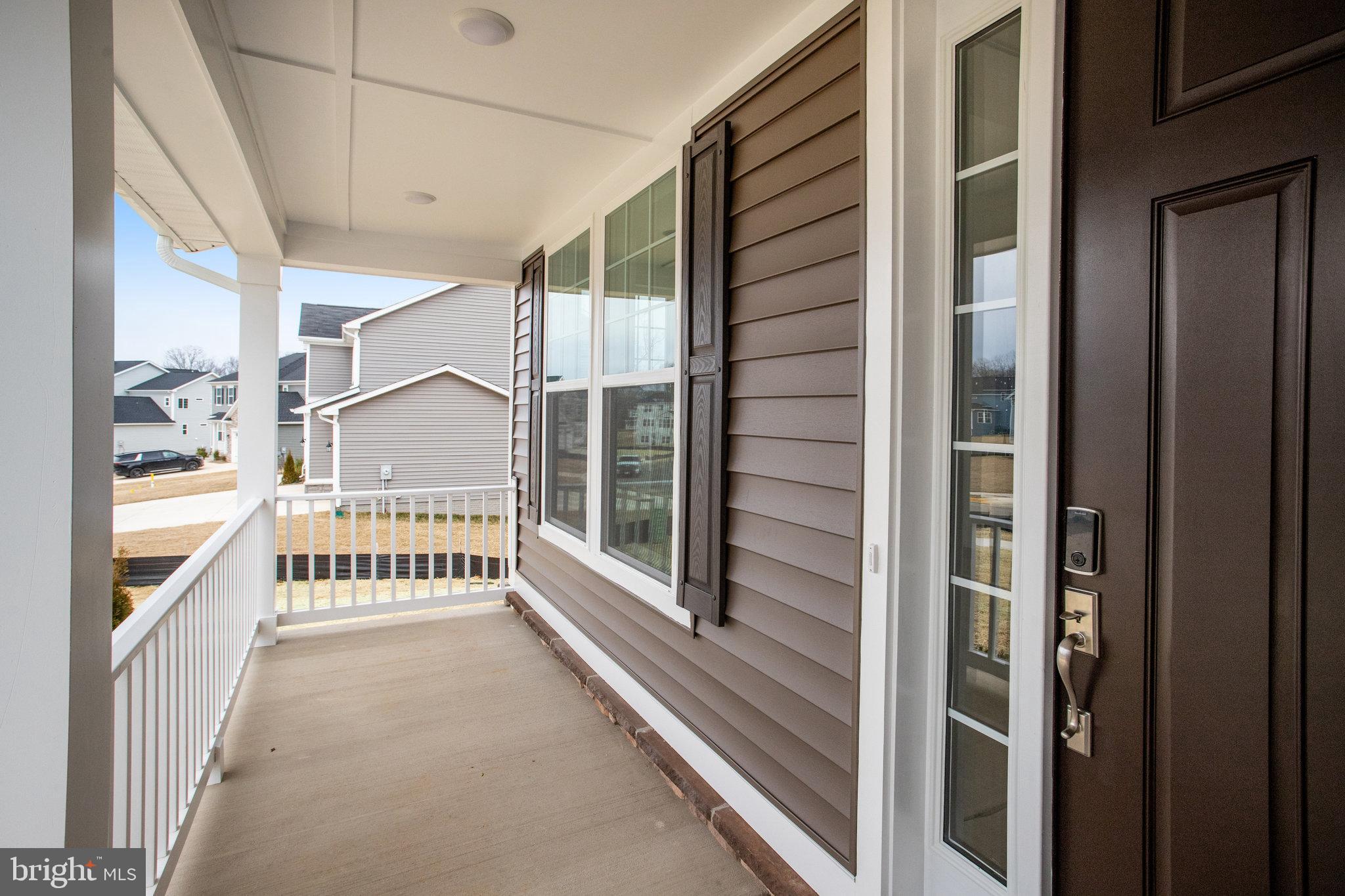 WHITE OAK - Residential