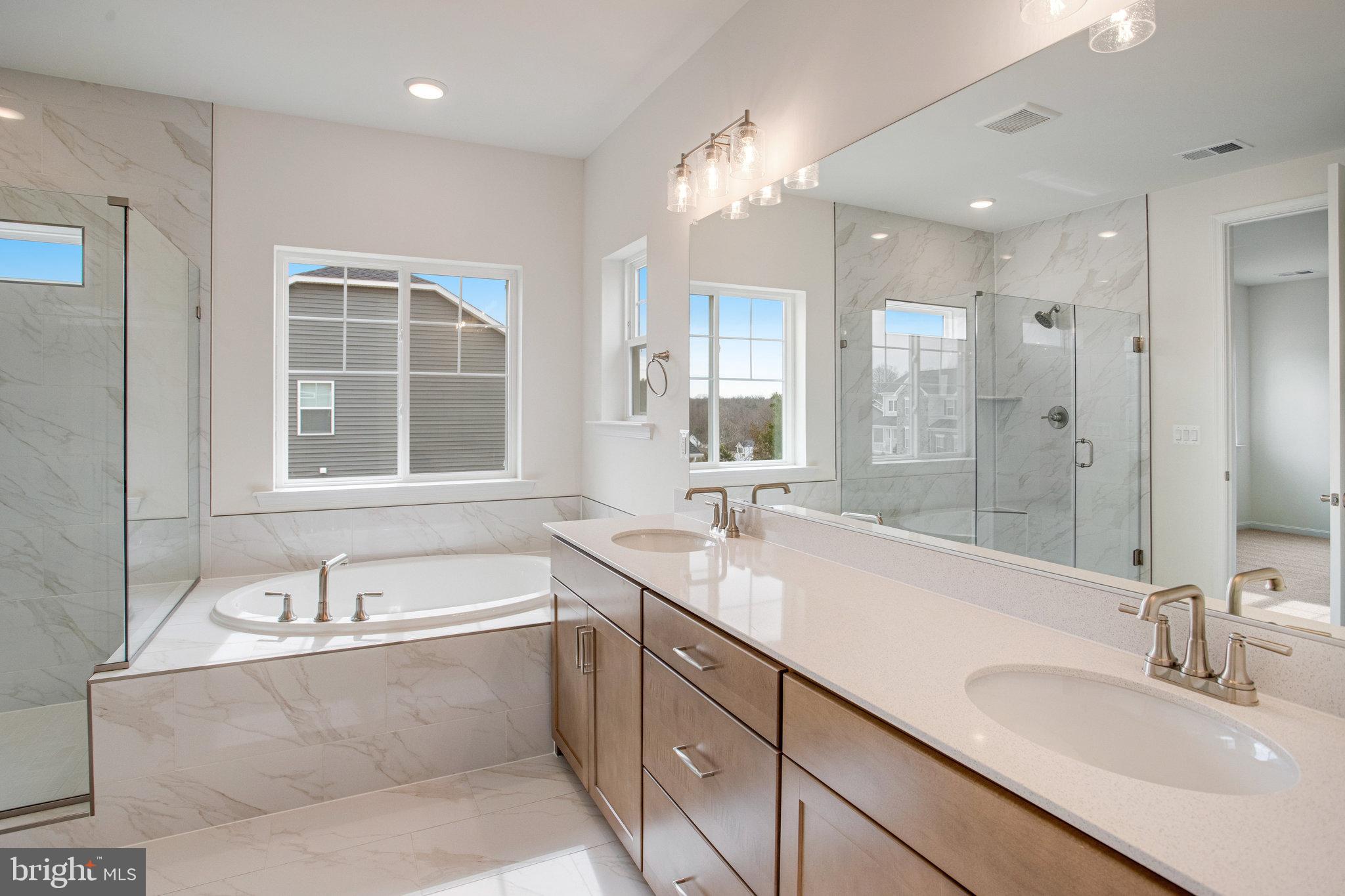 WHITE OAK - Residential