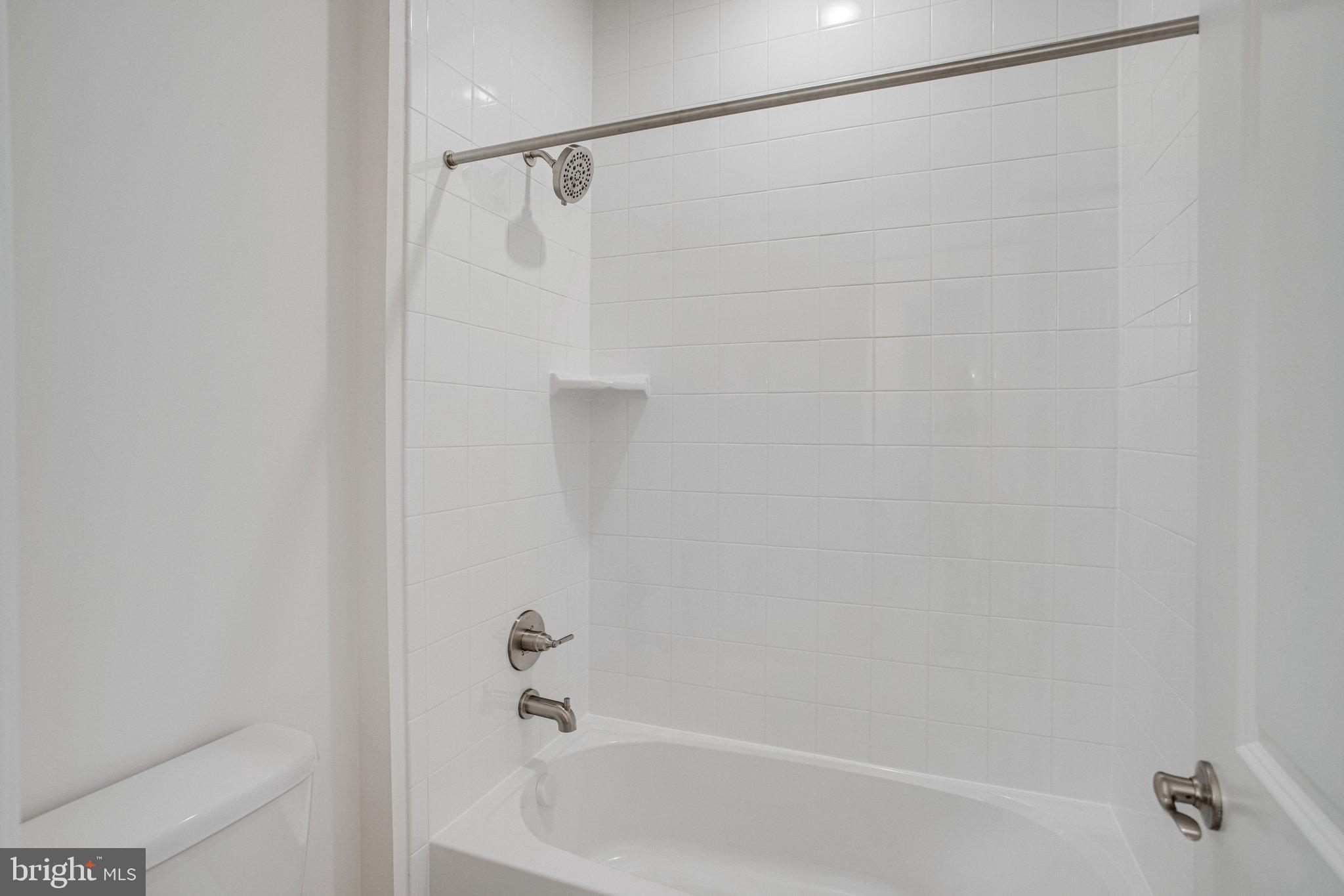 WHITE OAK - Residential