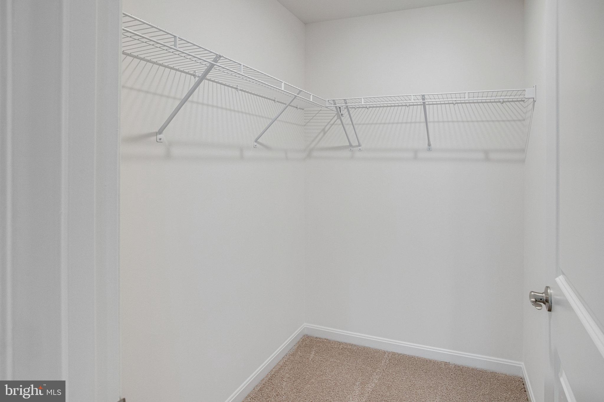 WHITE OAK - Residential