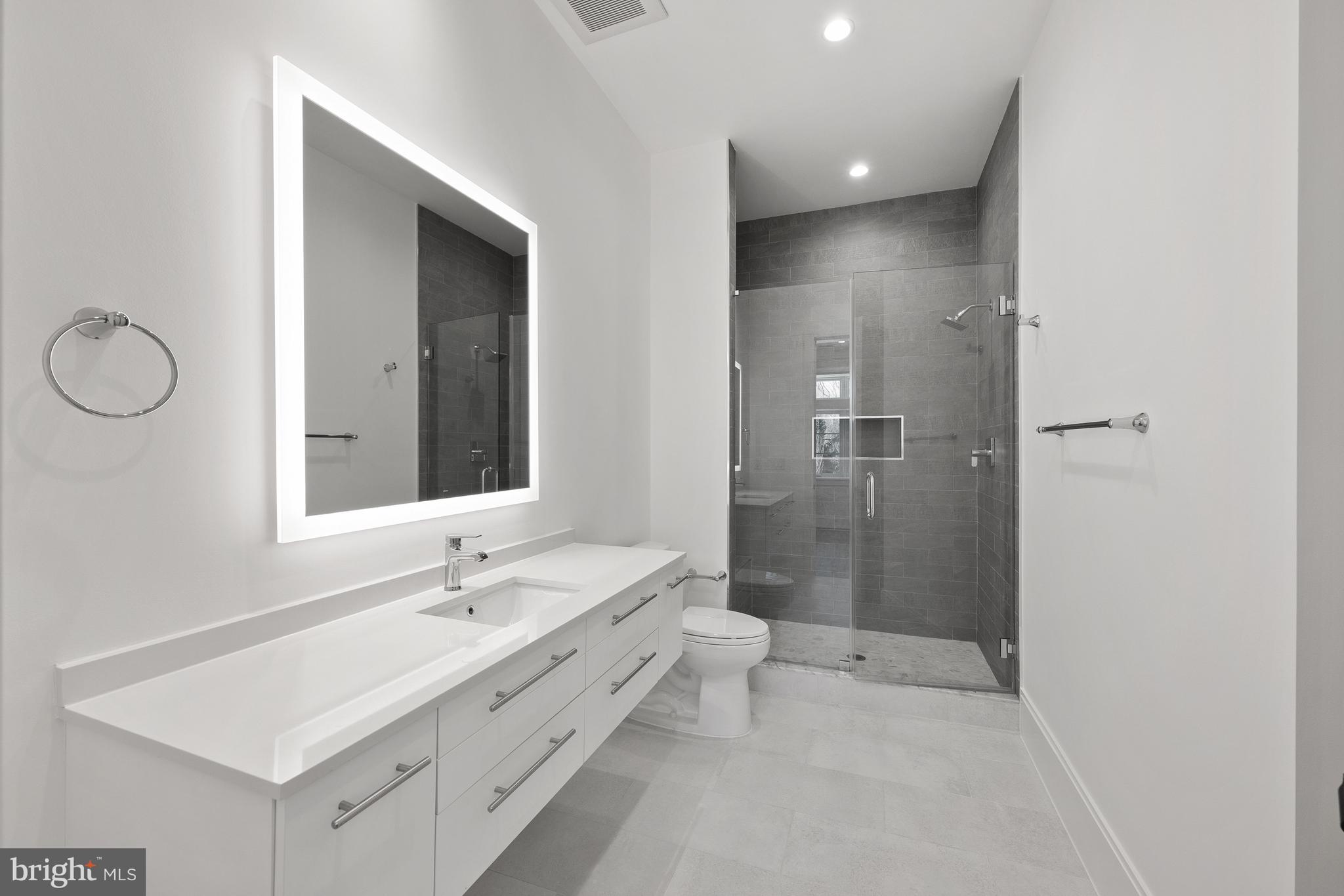 SALONA VILLAGE - Residential