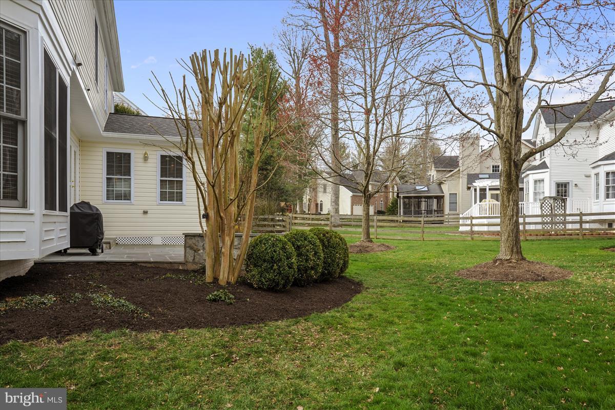 POTOMAC LAKES - Residential