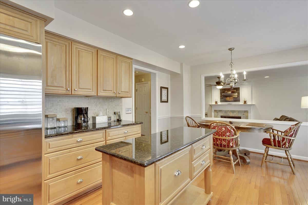 POTOMAC LAKES - Residential