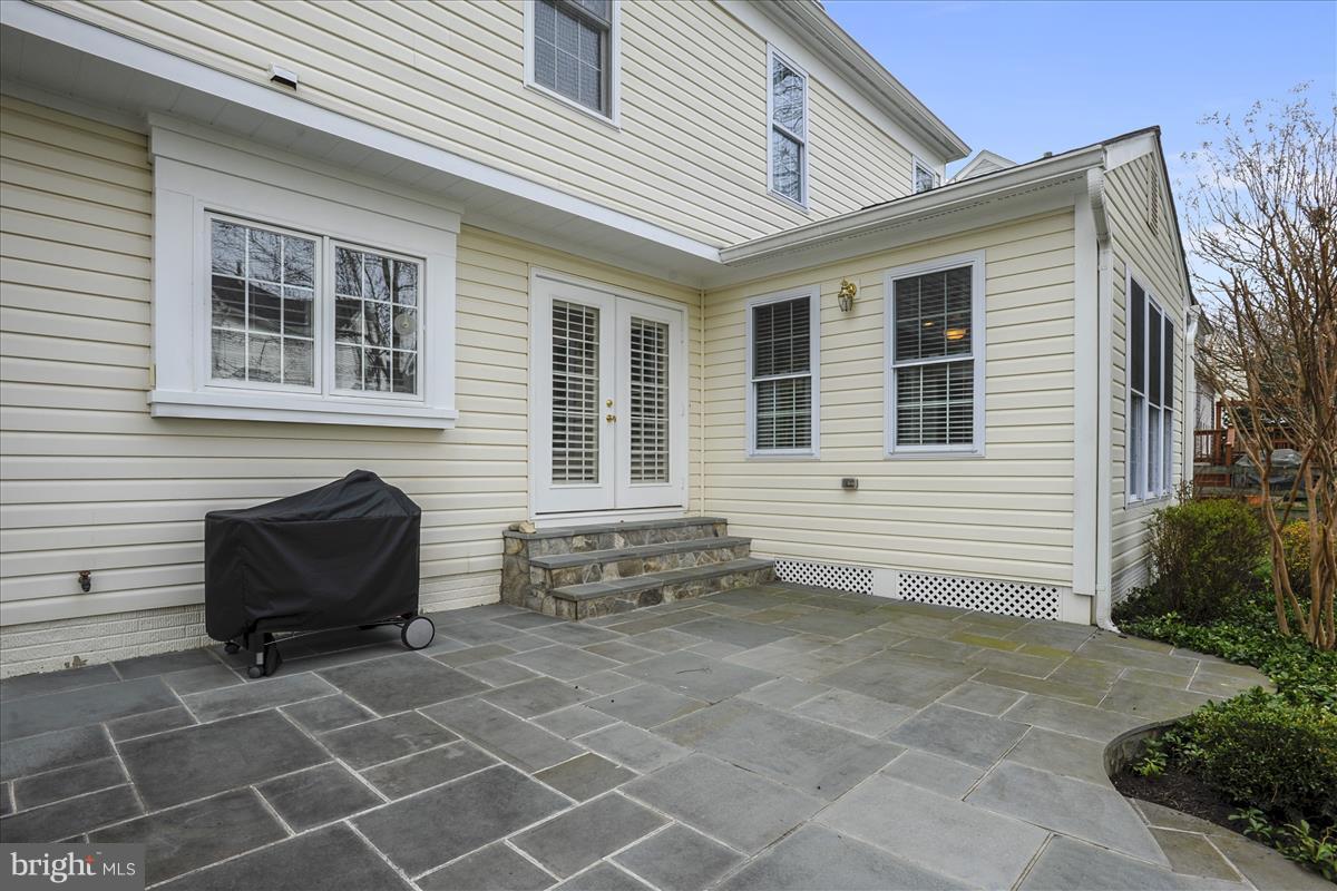 POTOMAC LAKES - Residential