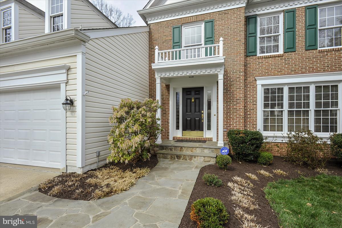 POTOMAC LAKES - Residential