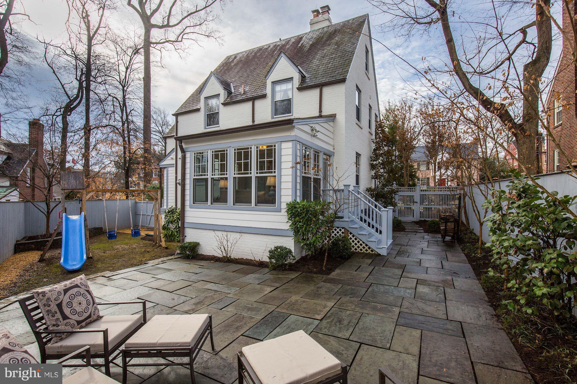 CHEVY CHASE - Residential